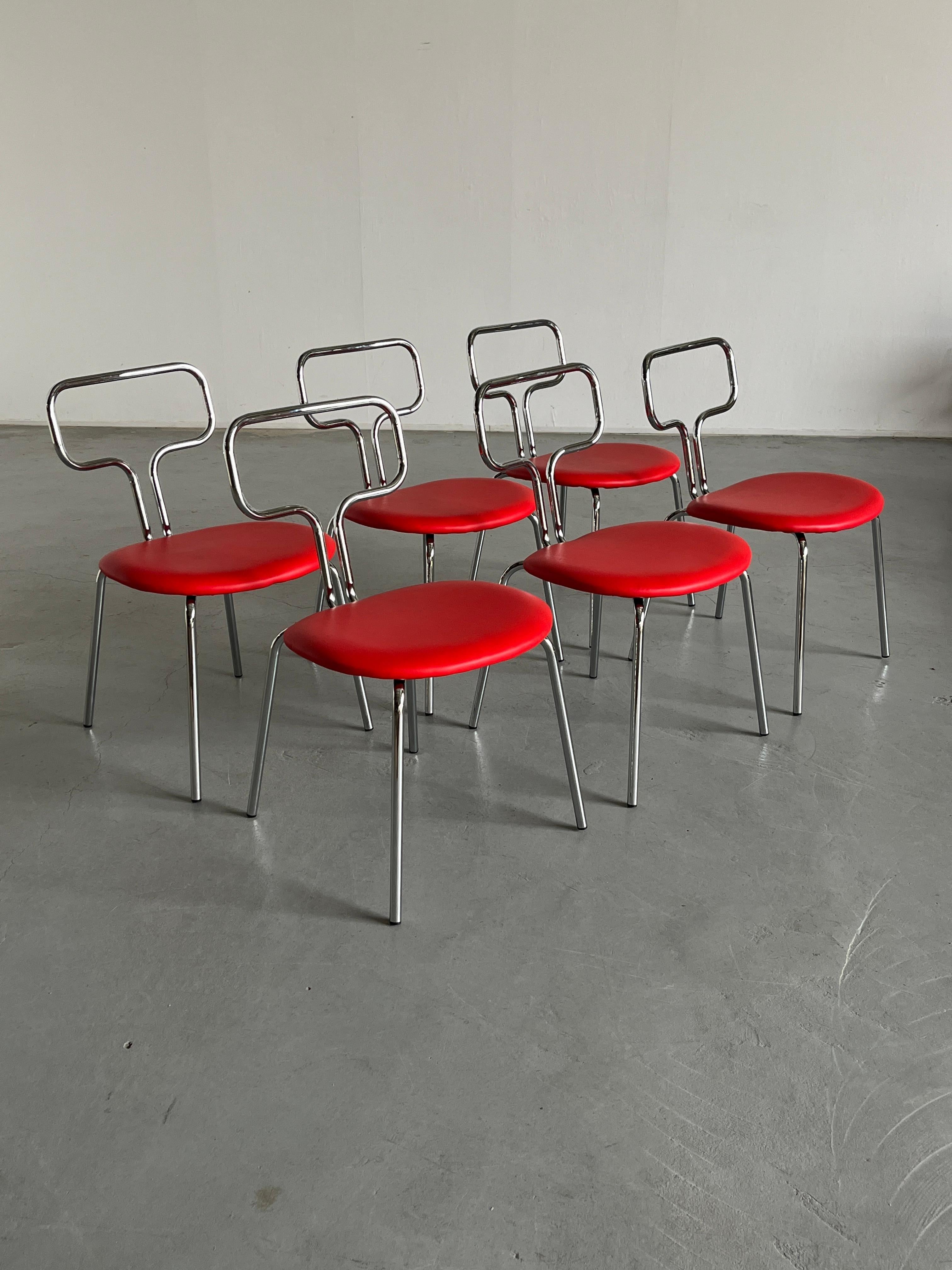 Late 20th Century Bauhaus Design Curved Chrome Tubular Steel and Faux Leather Dining Chairs For Sale