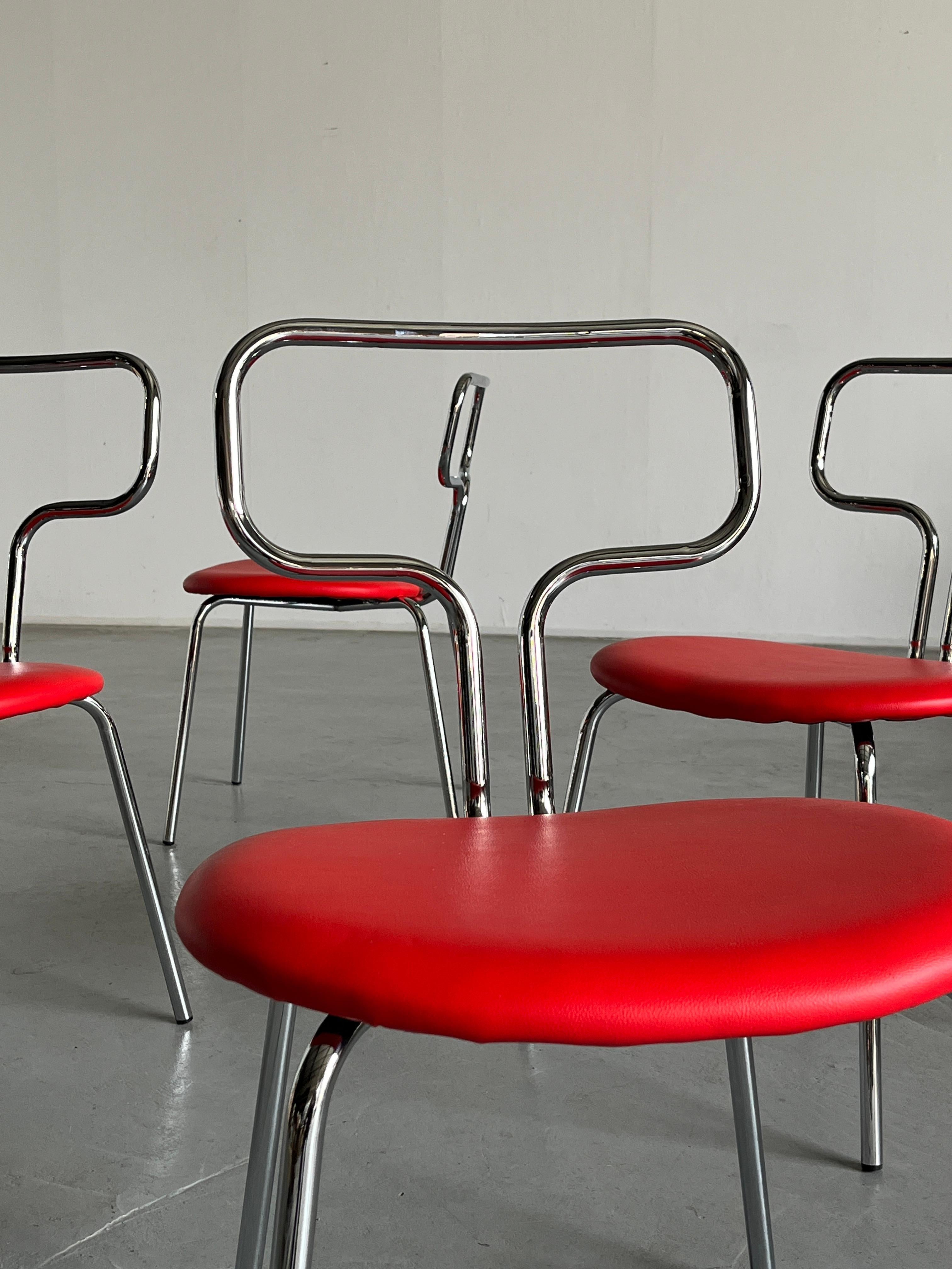 Bauhaus Design Curved Chrome Tubular Steel and Faux Leather Dining Chairs For Sale 3