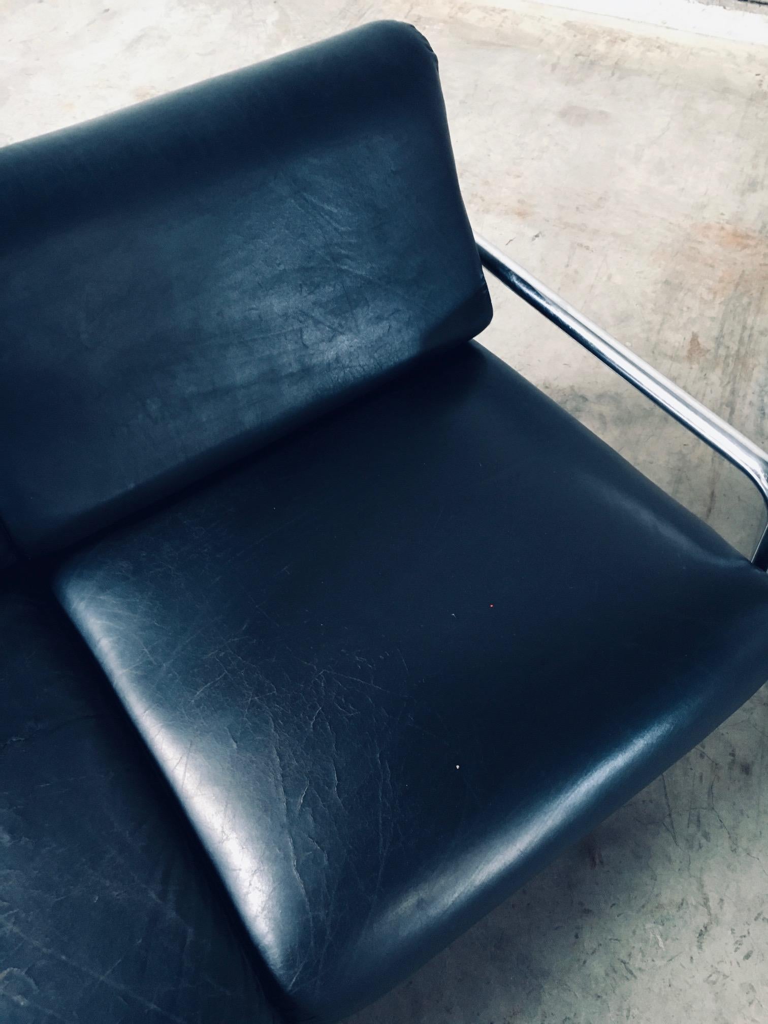 Bauhaus Design Tubular Steel & Leather 3 Seat Sofa, Germany 1950's 9