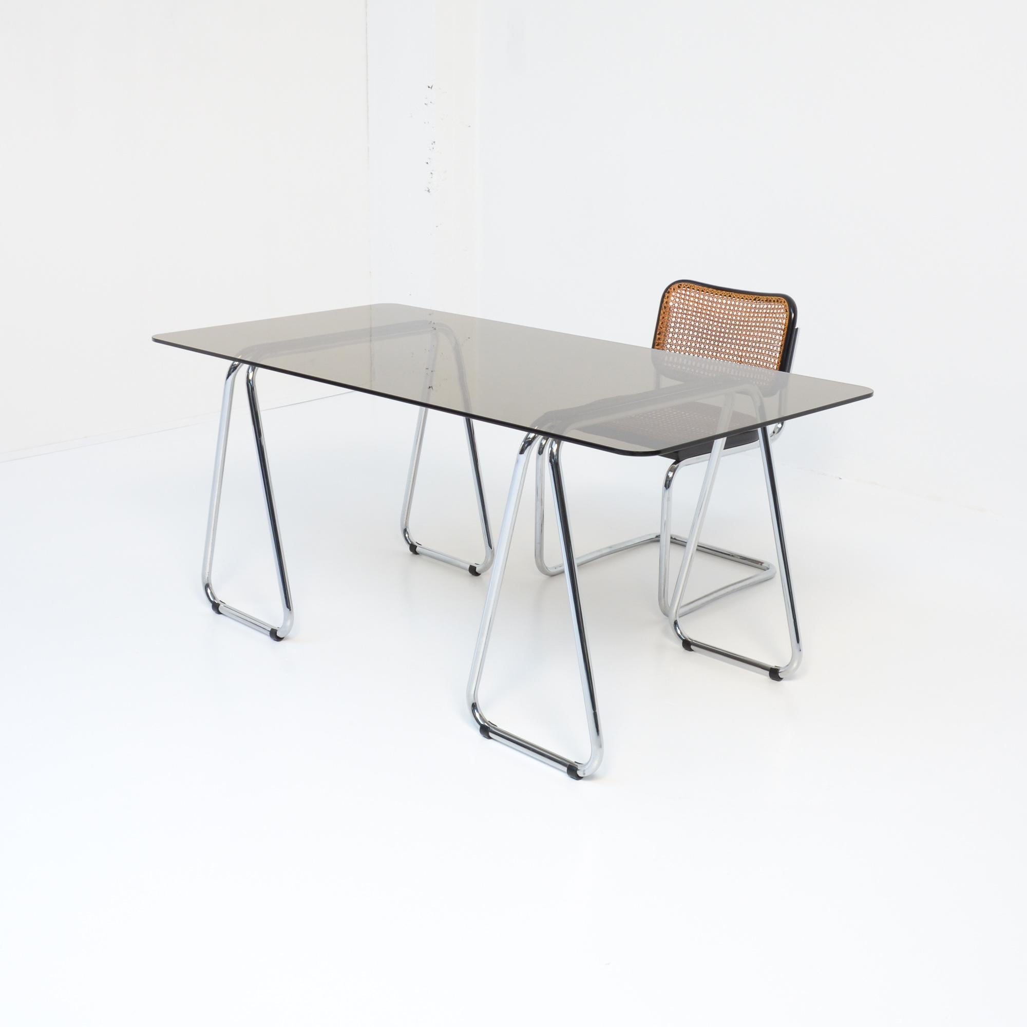 cesca dining table