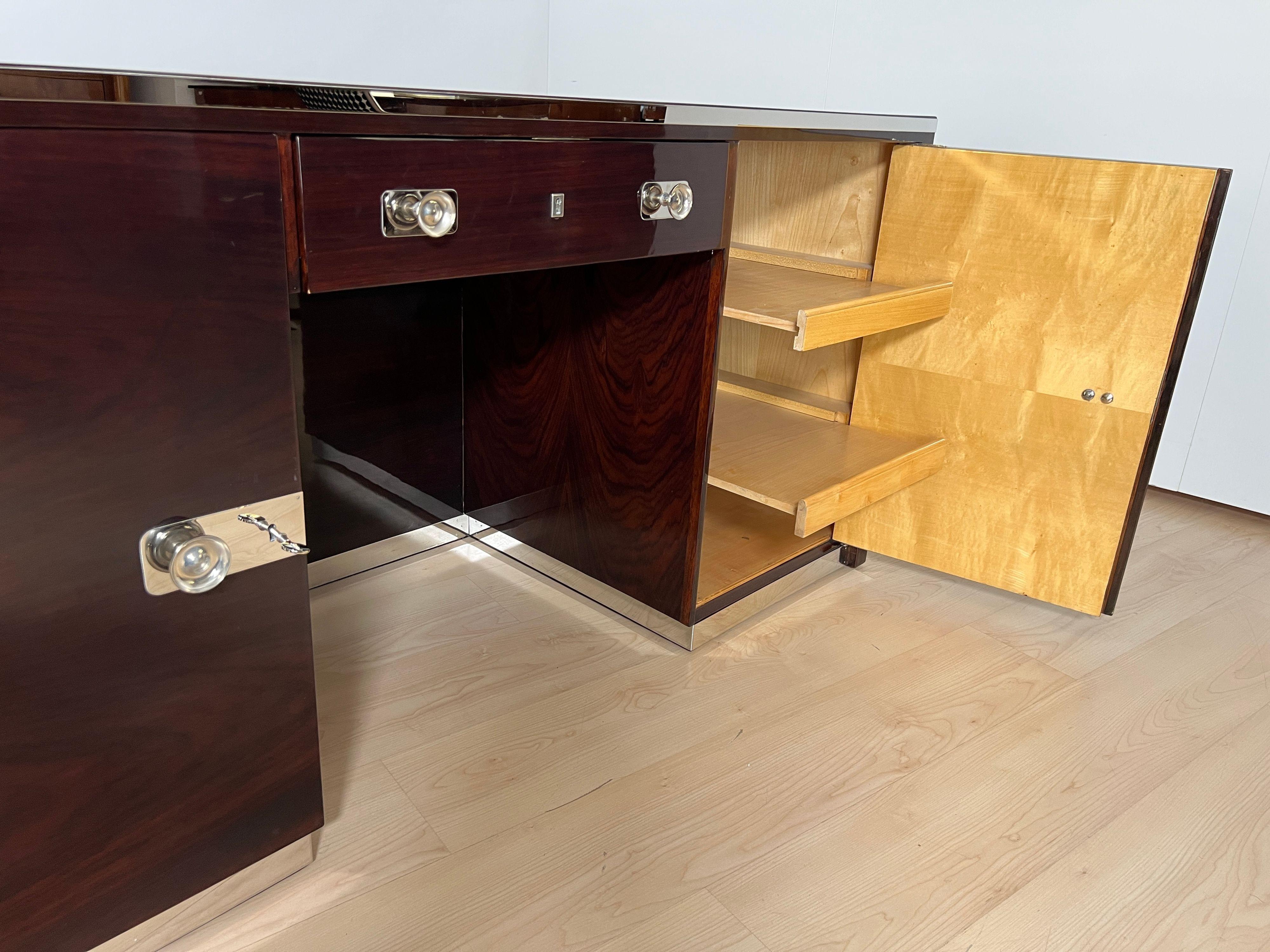 Bauhaus Desk by Erich Dieckmann, Rosewood, Lacquer, Maple, Germany circa 1925 For Sale 4