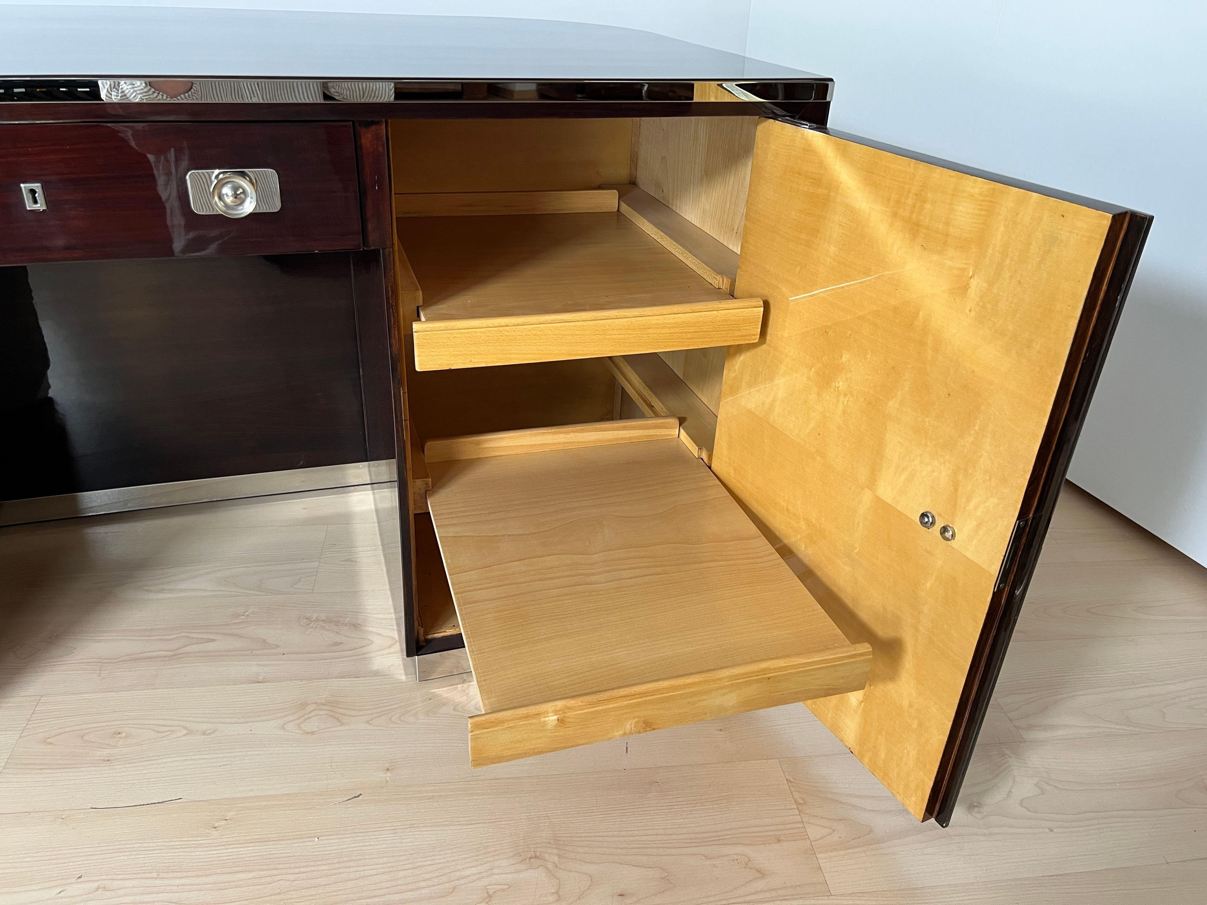 Bauhaus Desk by Erich Dieckmann, Rosewood, Lacquer, Maple, Germany circa 1925 For Sale 5