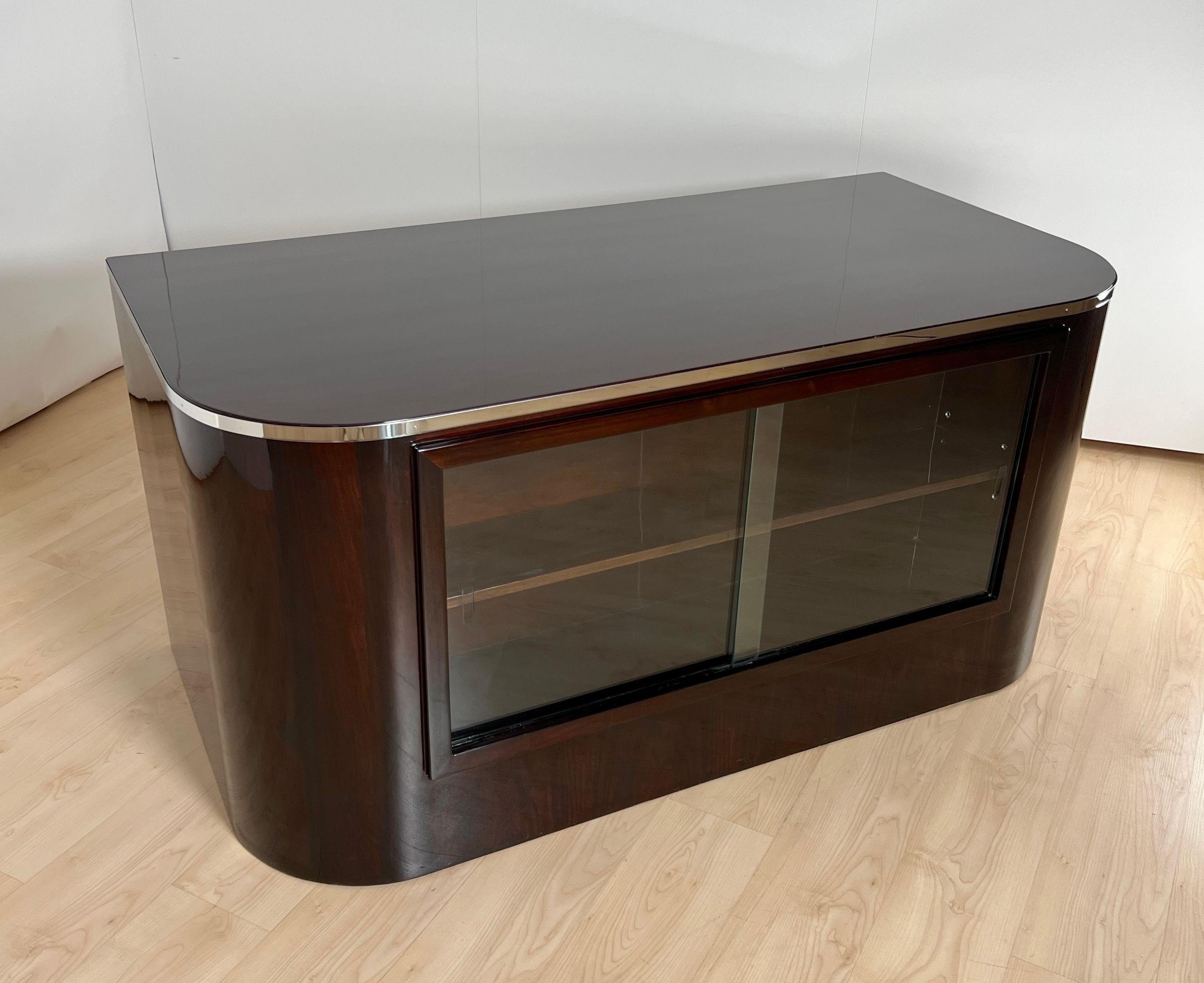 Polished Bauhaus Desk by Erich Dieckmann, Rosewood, Lacquer, Maple, Germany circa 1925 For Sale