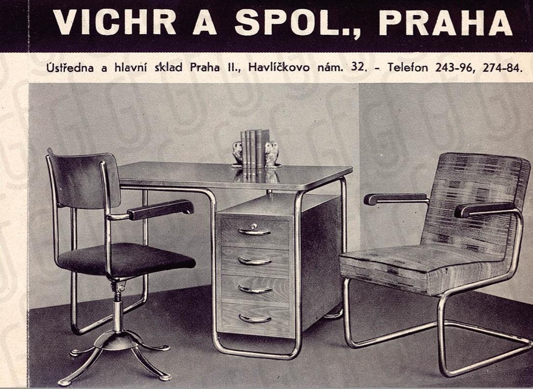 Bauhaus Desk by Rudolf Vichr, Oak, circa 1930 7