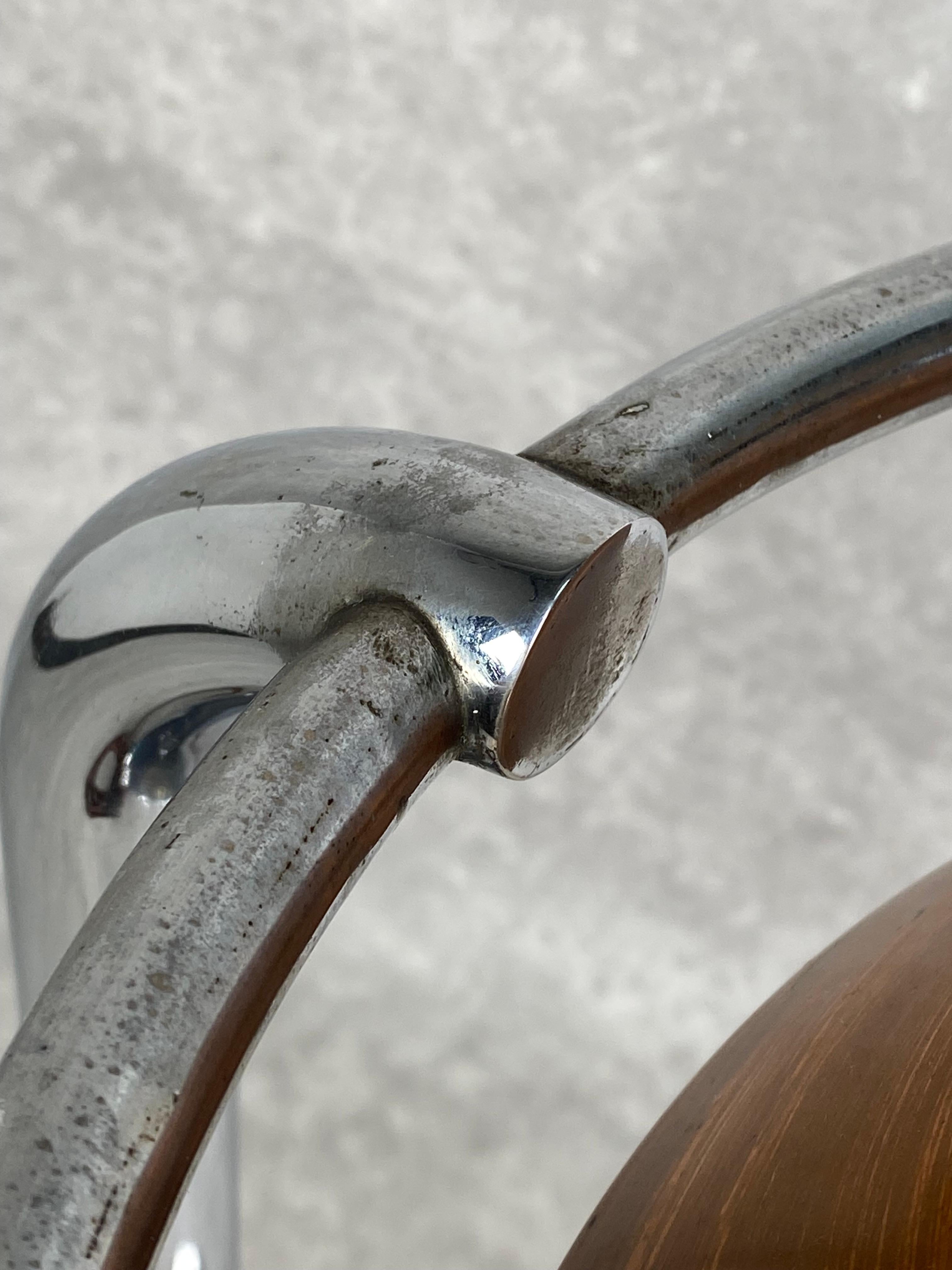 Bauhaus desk lamp For Sale 8