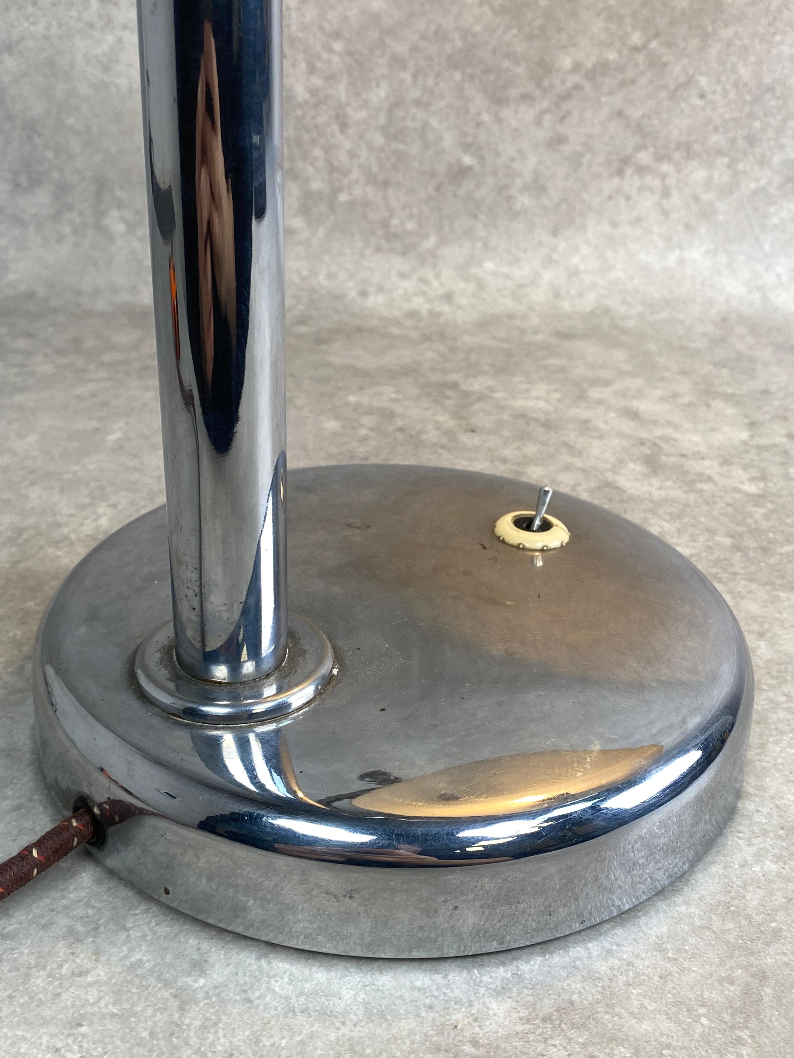 Bauhaus desk lamp For Sale 3