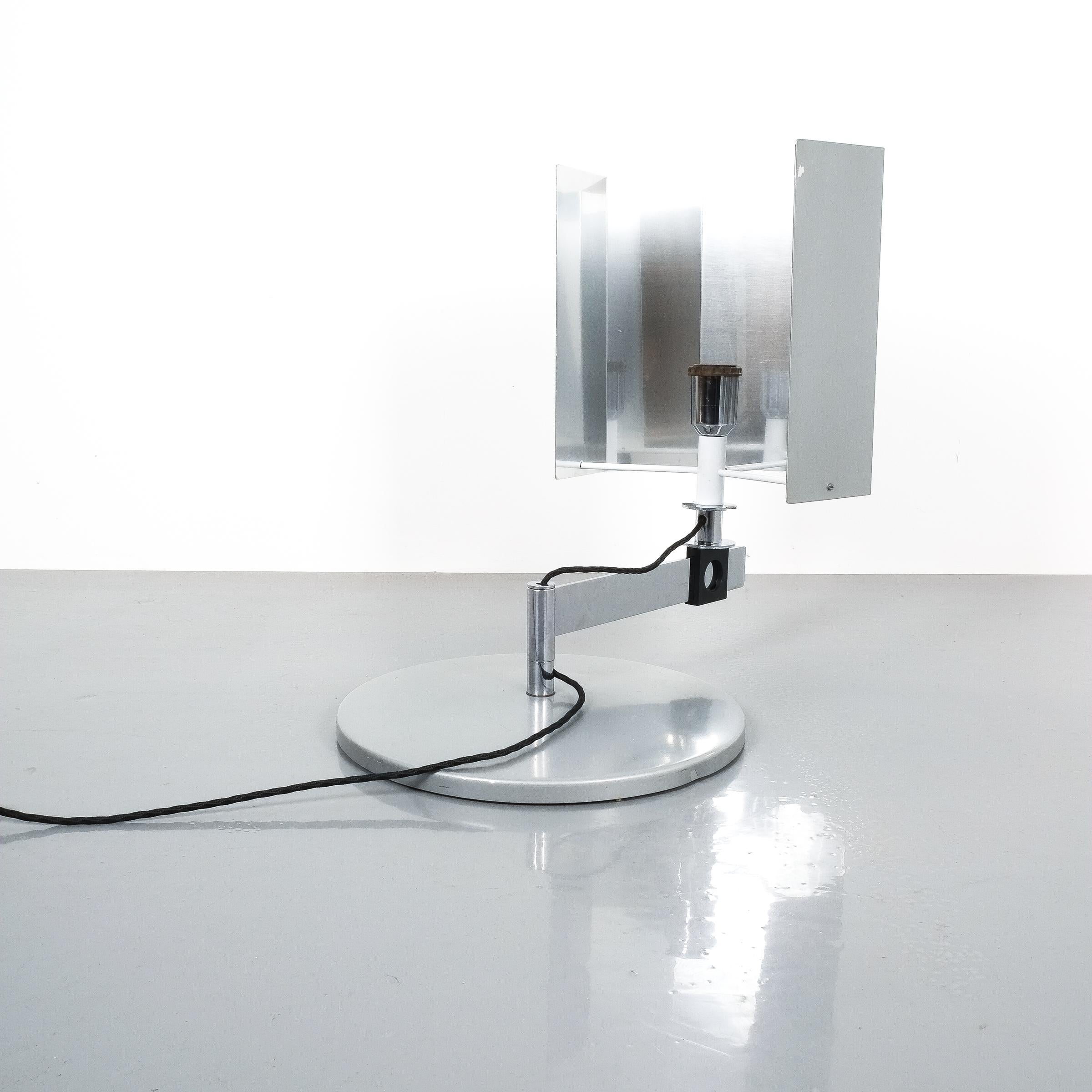Laqué Lampe de bureau Bauhaus de Carl J. Jucker, Allemagne en vente