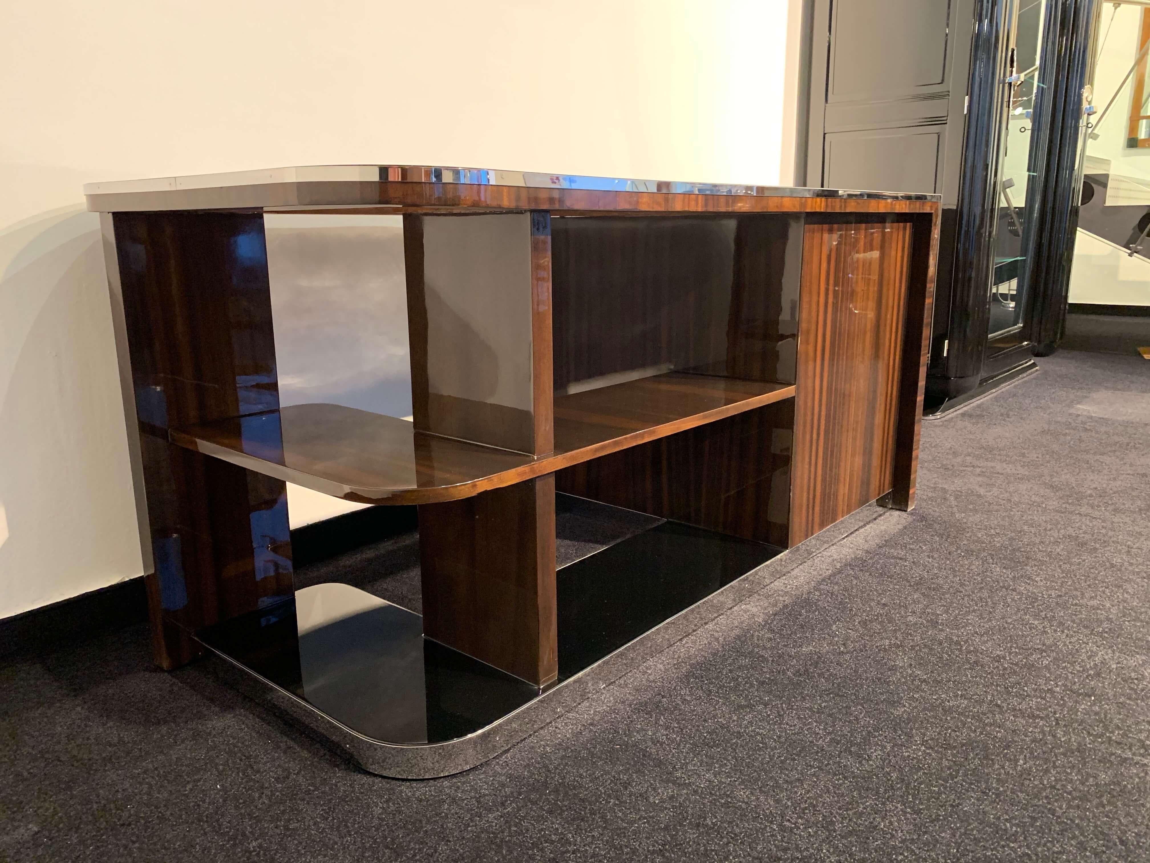 Bauhaus Desk, Macassar, Black Lacquer and Metal, Hellerau/Germany, circa 1930 8