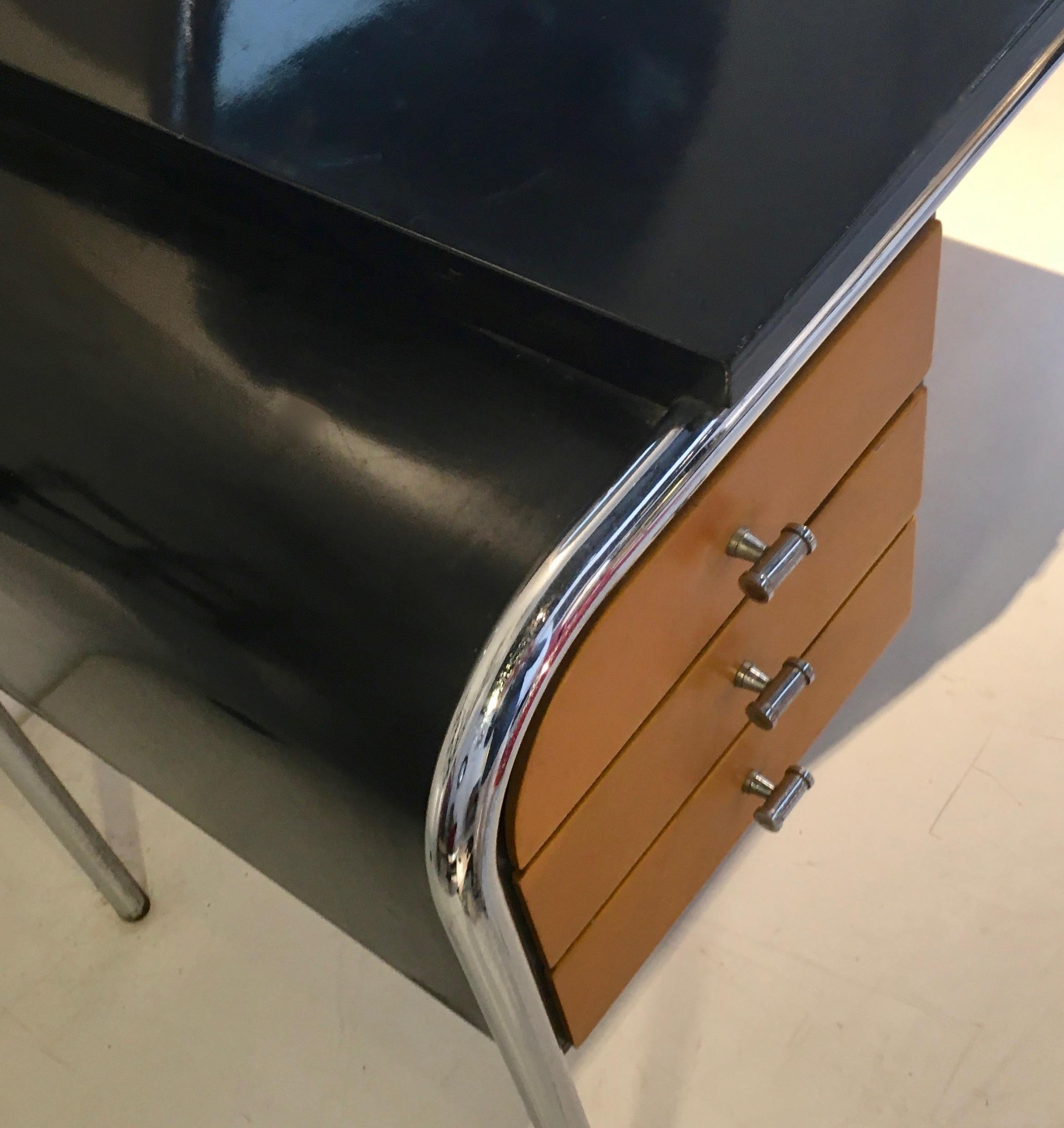 Mid-20th Century Bauhaus Dressing Table with Ocher Lacquer Drawers, Germany, 1930