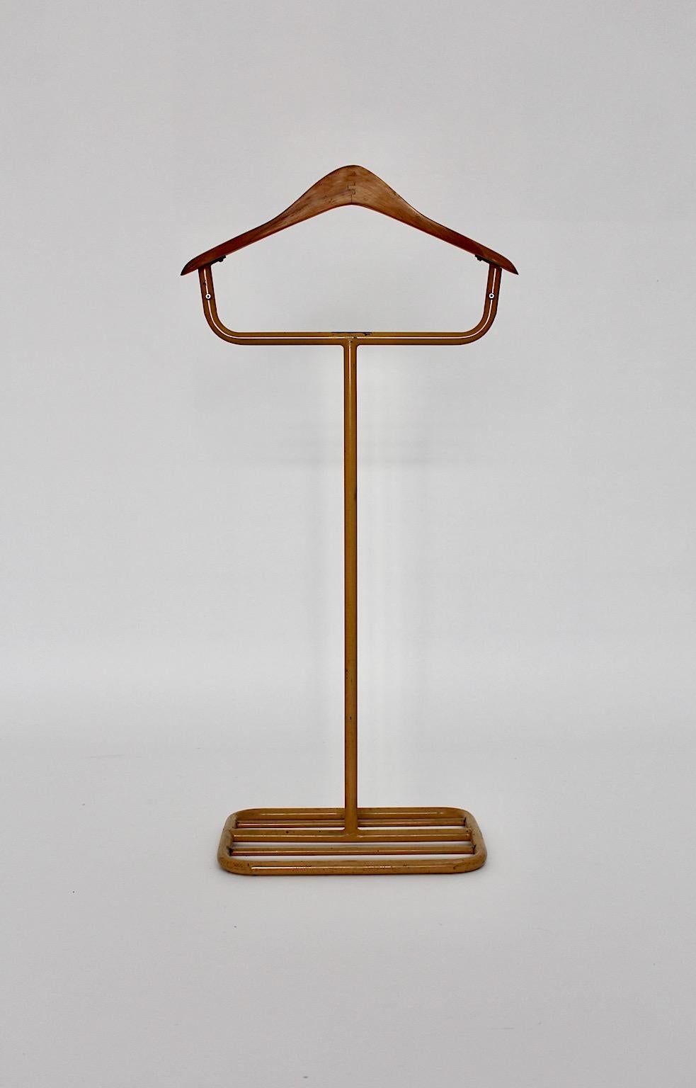20ième siècle Porte-manteaux en hêtre vintage Art Déco allemand de l'époque Bauhaus, années 1930, Allemagne en vente
