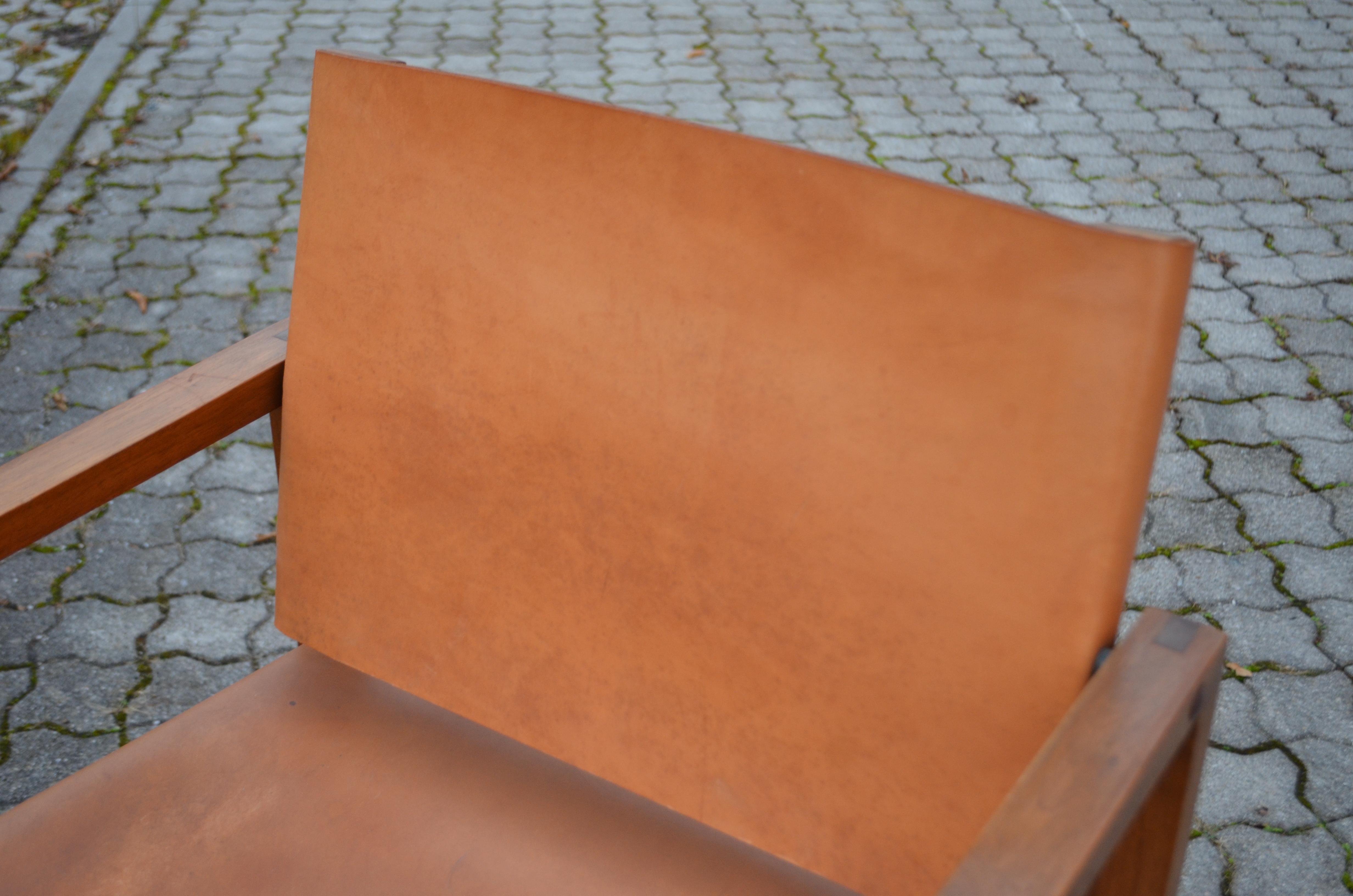 Bauhaus Era Minimalist Modernist Cognac Saddle Leather Lounge Chair Armchair For Sale 6