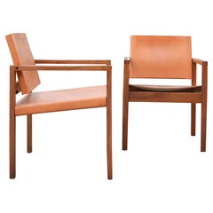 Fauteuil de salon en cuir de selle cognac de style moderniste et minimaliste de l'époque Bauhaus