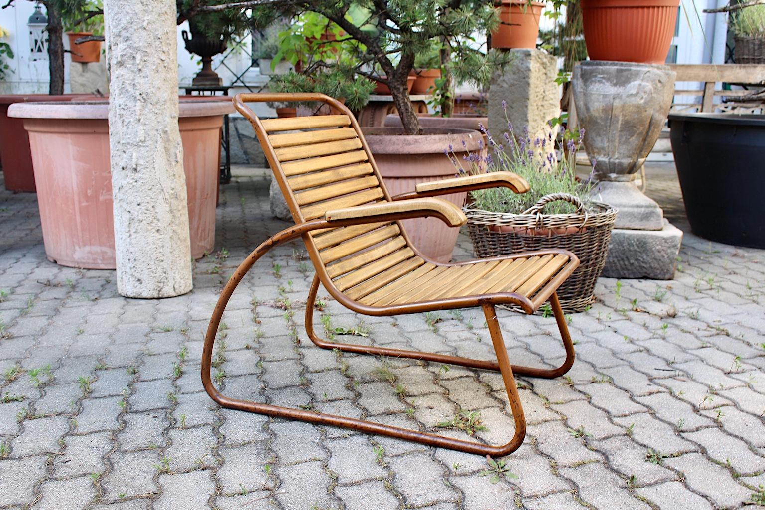 Loungesessel oder Sessel aus Buche und Metall aus der Bauhaus-Ära, um 1920, Deutschland im Zustand „Gut“ im Angebot in Vienna, AT
