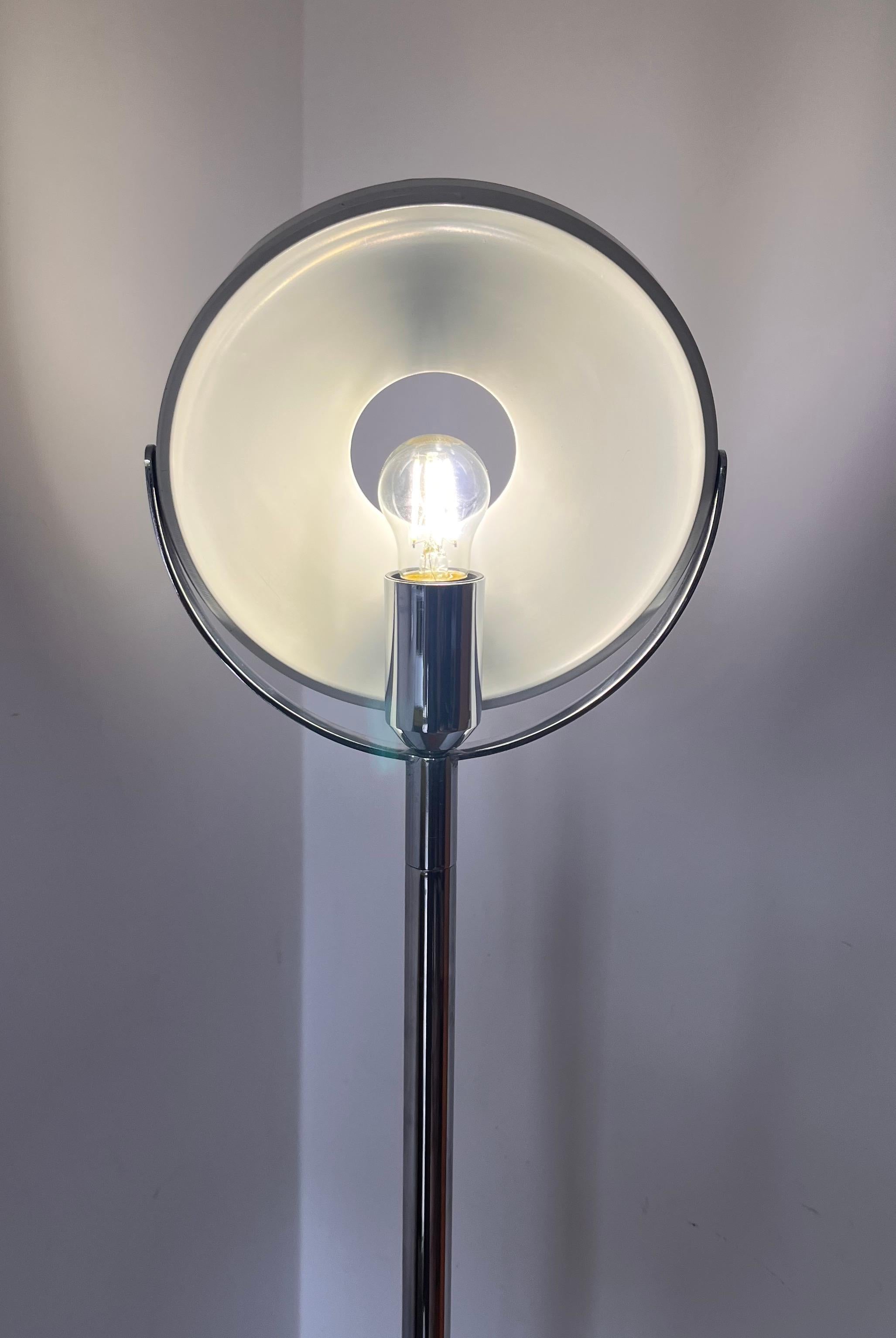 Bauhaus Floor Lamp by Carl Jakob Jucker for Imago Dp, Weimar 5