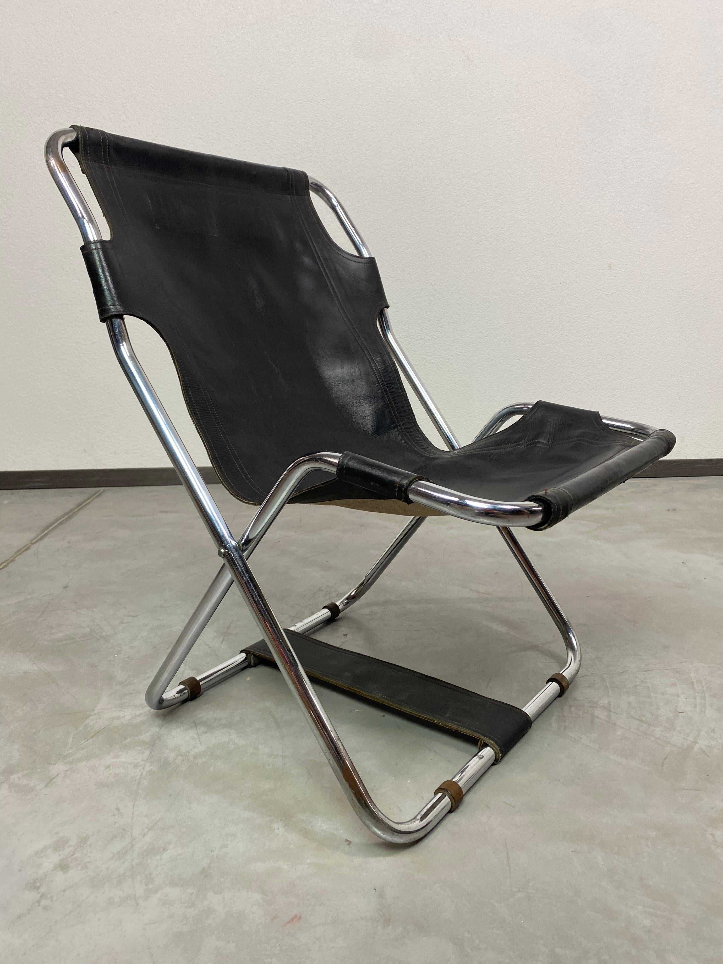 Mid-20th Century Bauhaus folding chairs For Sale