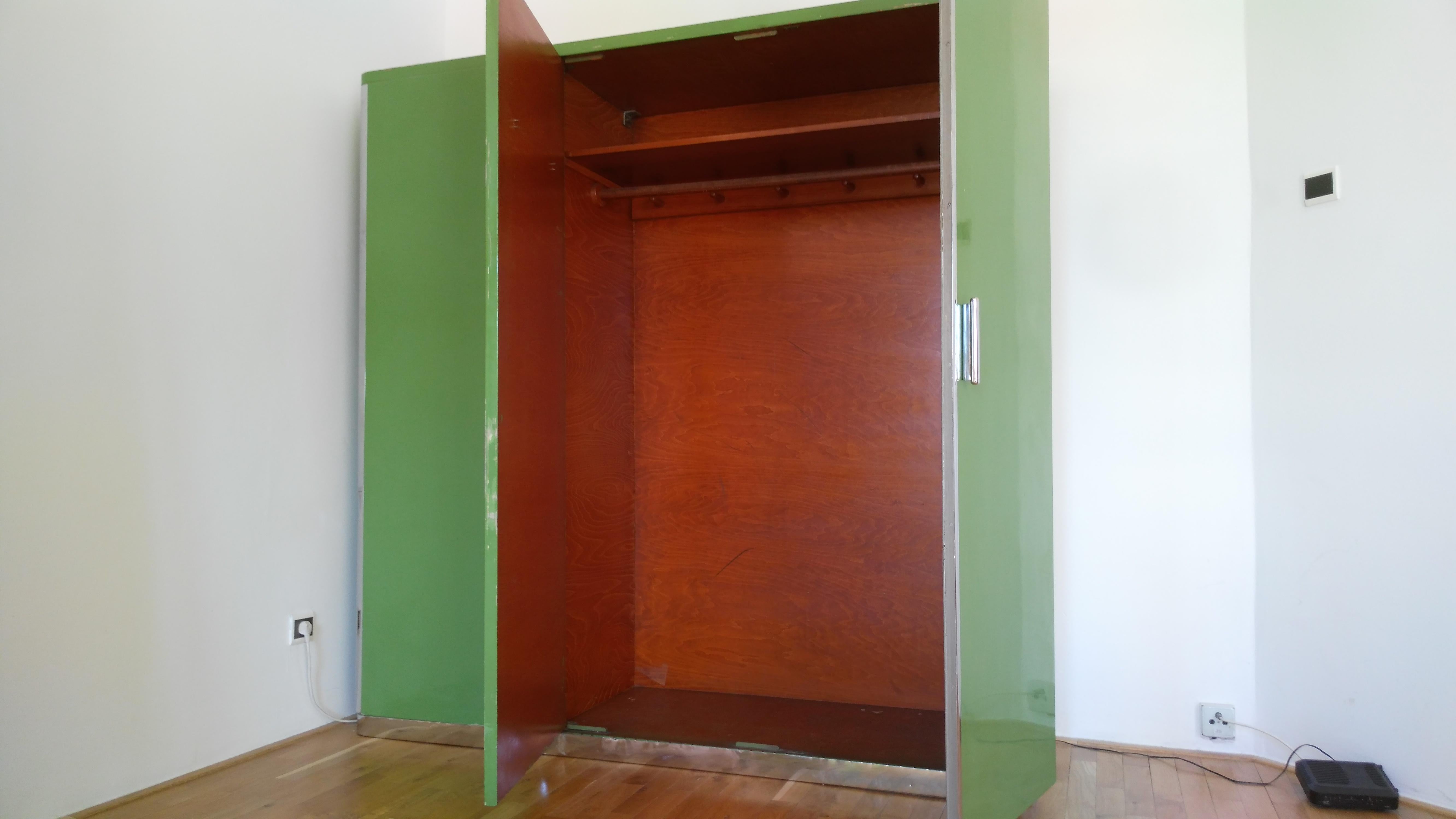 Chrome Armoire fonctionnelle Bauhaus de Rudolf Vichr, années 1930 en vente