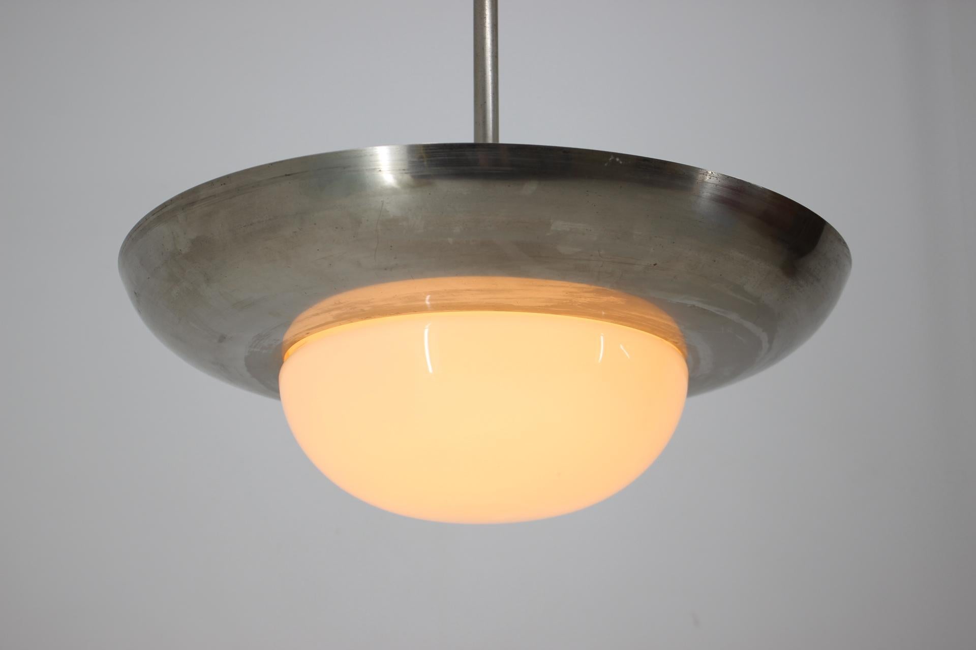 Bauhaus Functionalism Rare Pendant Franta Anyz, 1930s In Good Condition For Sale In Praha, CZ