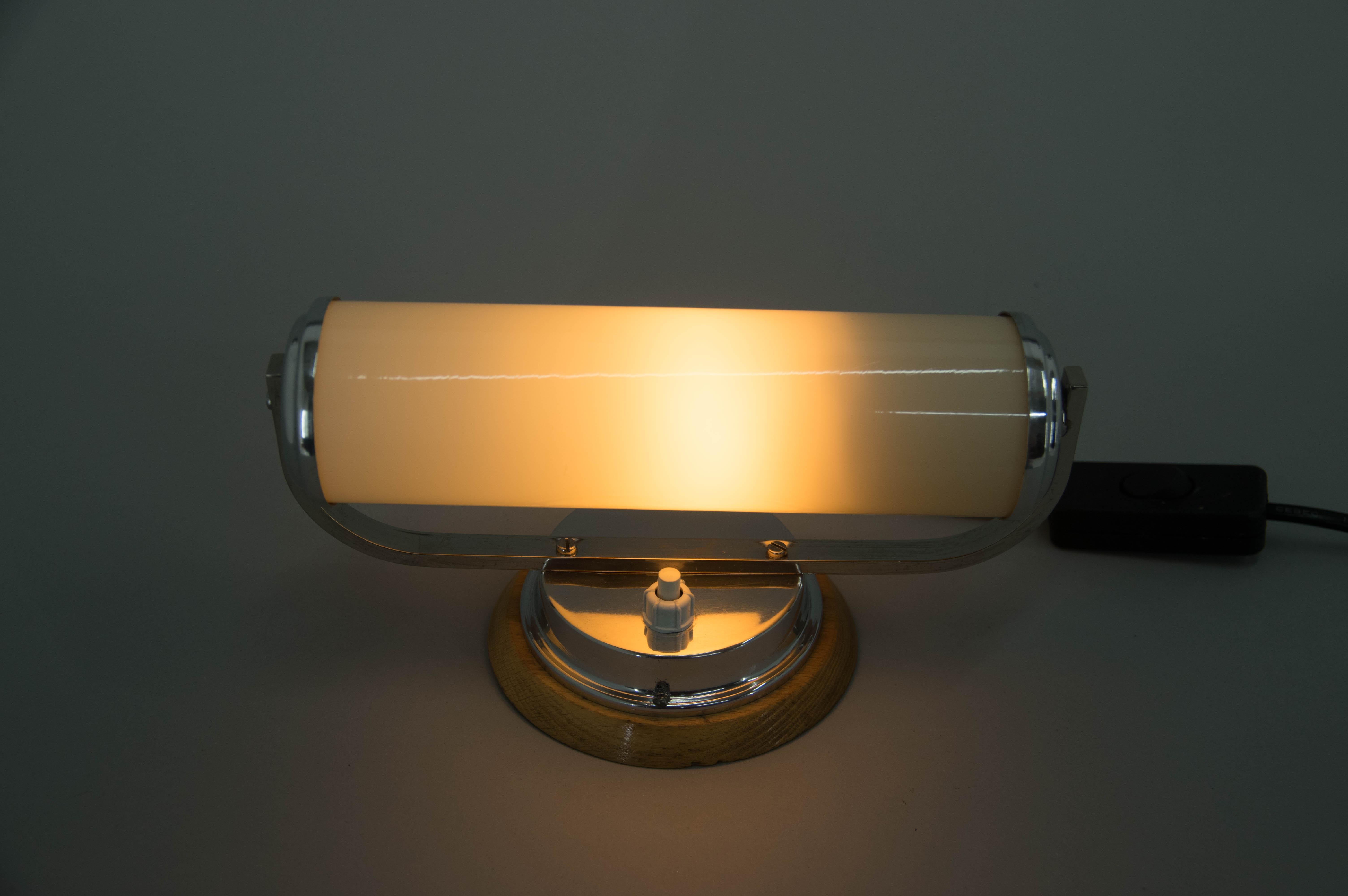 Lampe murale Bauhaus/functionnelle en nickel, années 1930, excellent état en vente 3