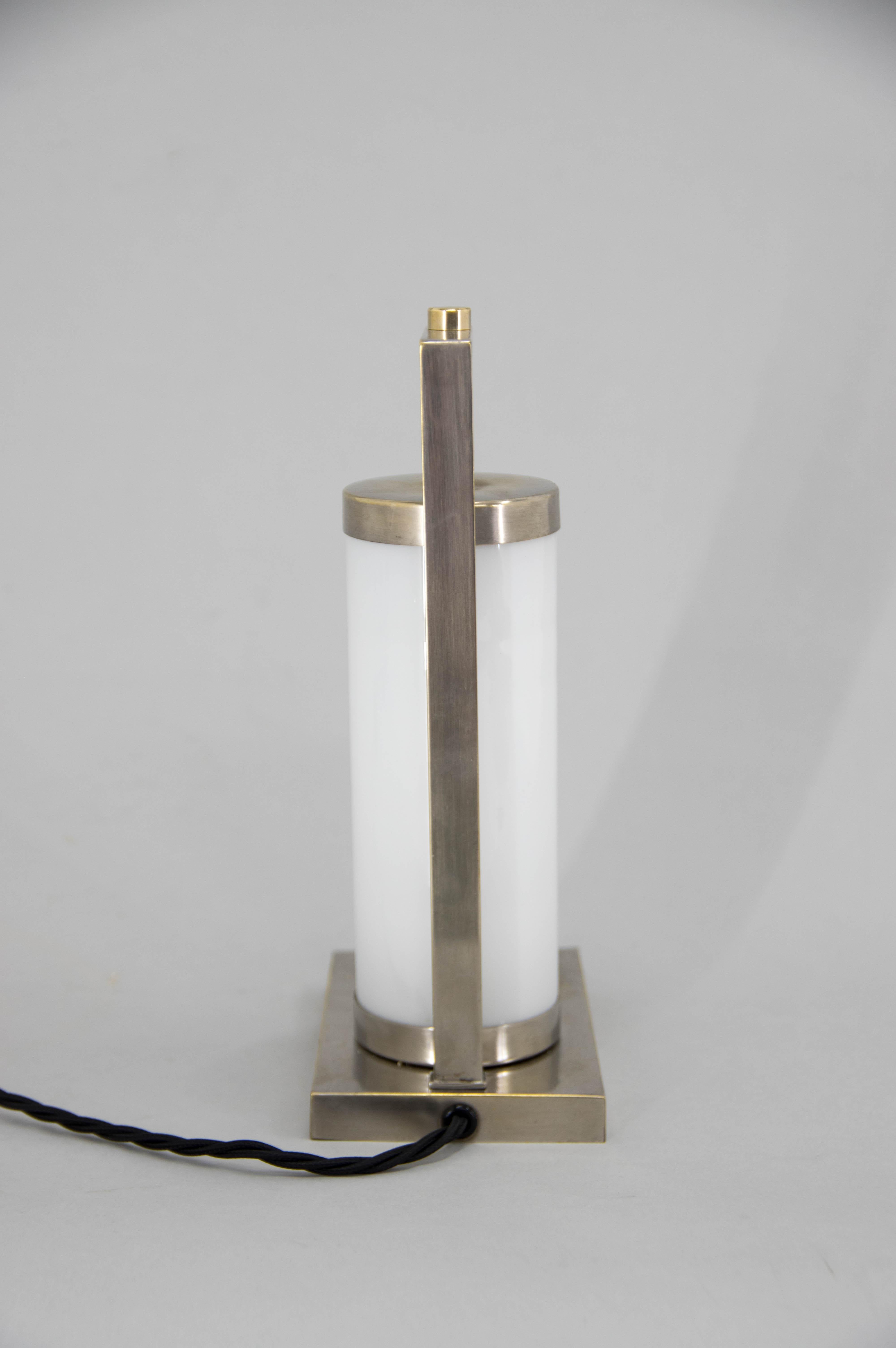 Bauhaus / Functionalist Table or Bedside Lamp, 1930s 2