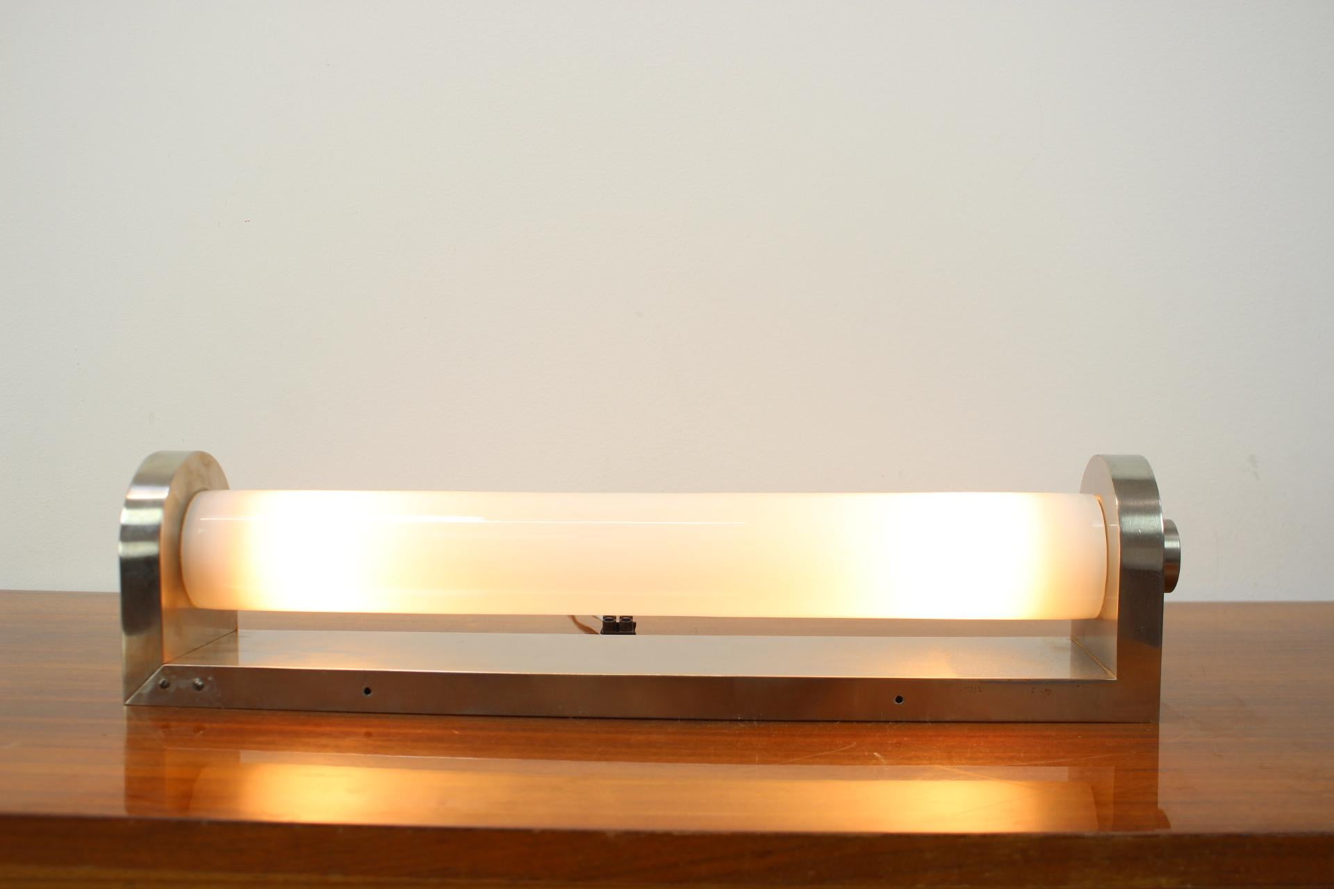 Lámpara grande de sobremesa o de pared Bauhaus / Funcionalista, años 30 en venta 1