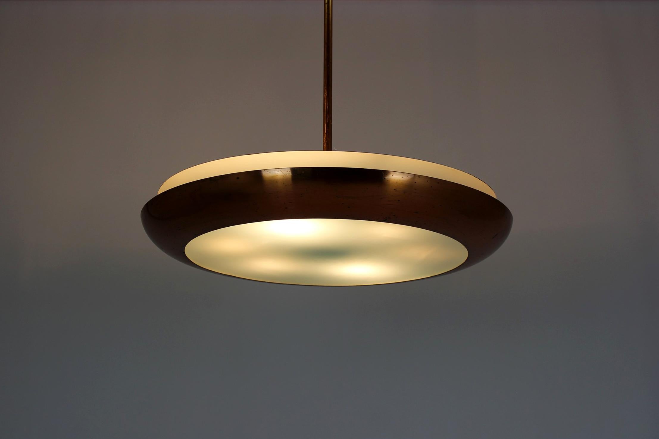 Lampada a sospensione Ufo funzionalista Bauhaus di Josef Hurka per Napako, anni '30 in vendita 9