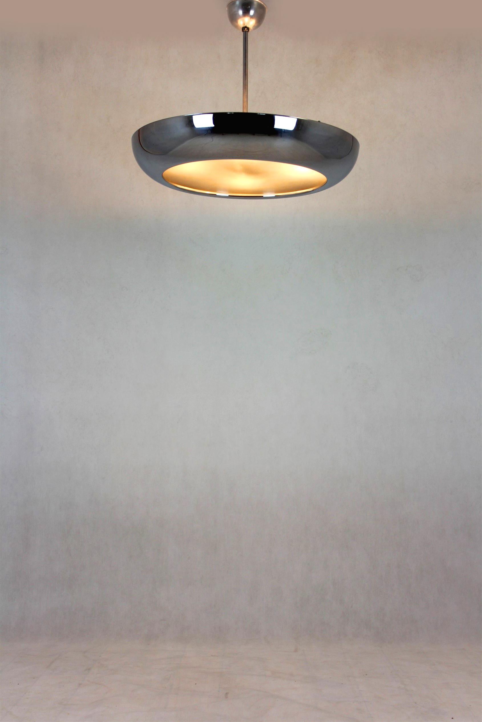 Bauhaus Functionalist Ufo Pendant Lamp by Josef Hurka for Napako, 1930s For Sale 4
