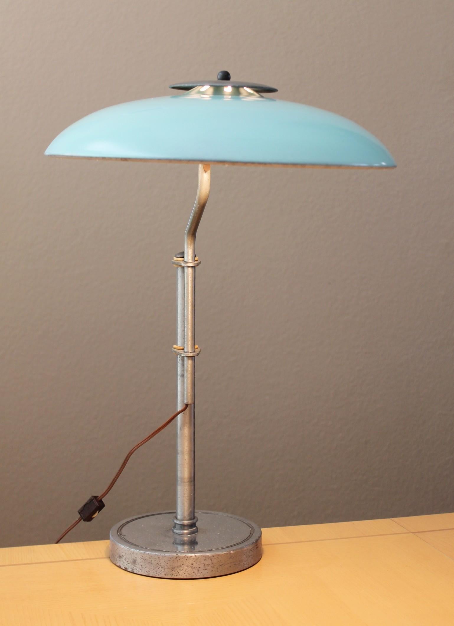 ¡Lámpara Bauhaus Gerald Thurston Art Decó de brazo oscilante de platillo! Lightolier Azul MCM 40s en venta 3