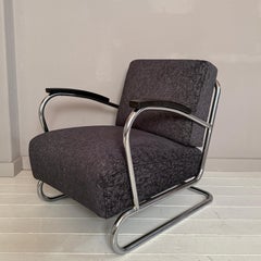 Bauhaus-Influenced Tubular Steel Cantilever Armchair, Black Upholstery, 1930s