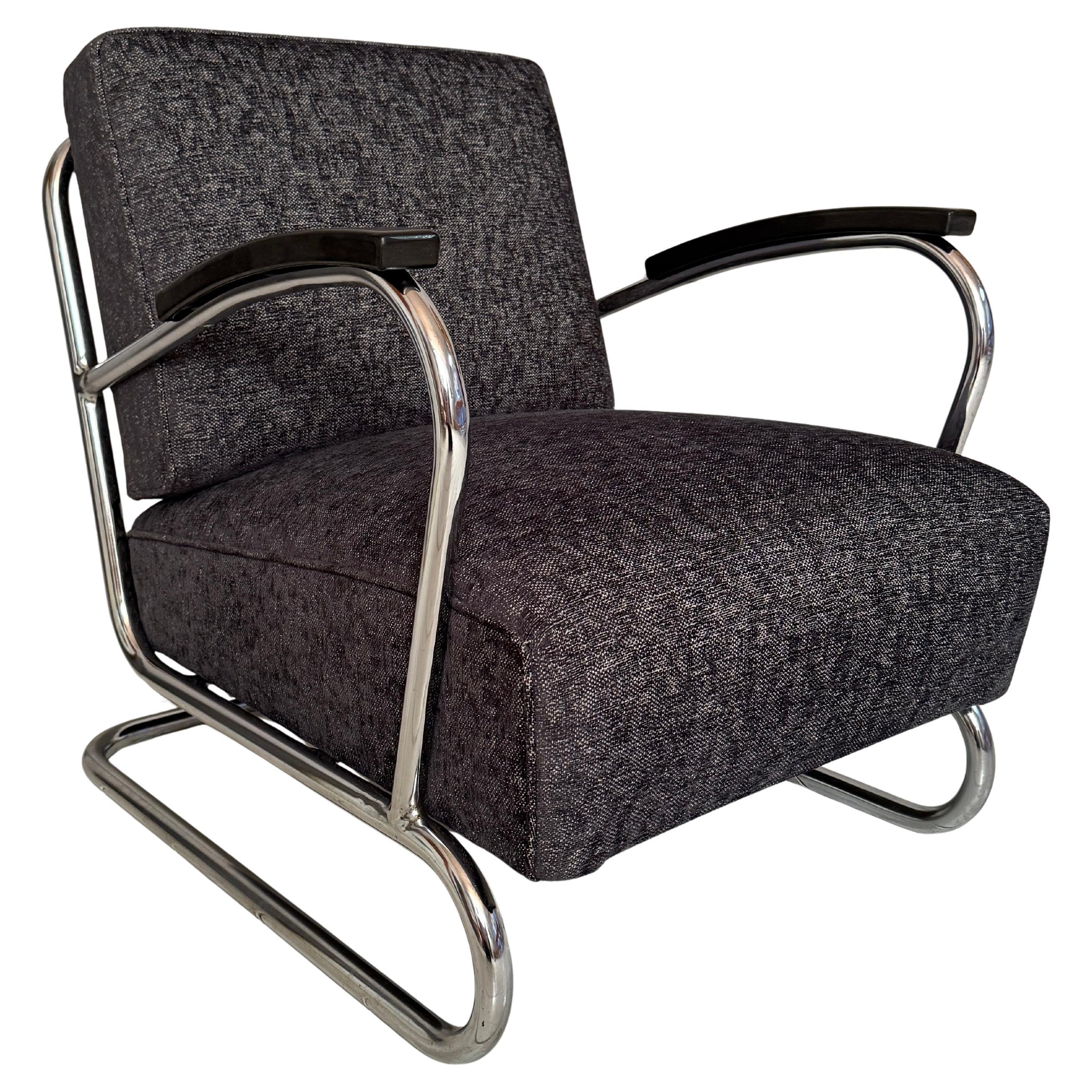 Bauhaus-Influenced Tubular Steel Cantilever Armchair, Black Upholstery, 1930s