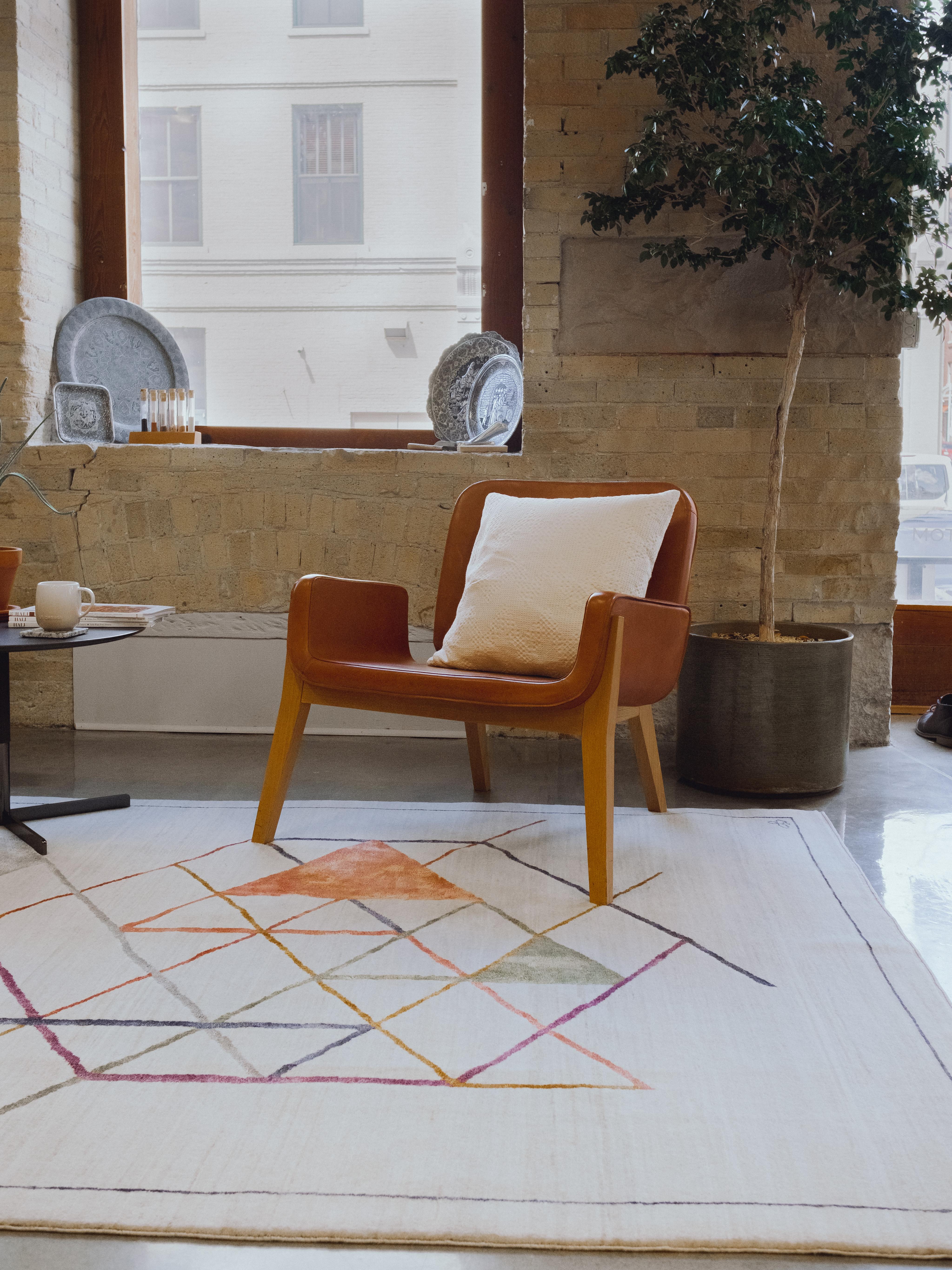 Tappeto persiano geometrico di ispirazione Bauhaus in seta colorata su lana crema 6' x 9' in vendita 4