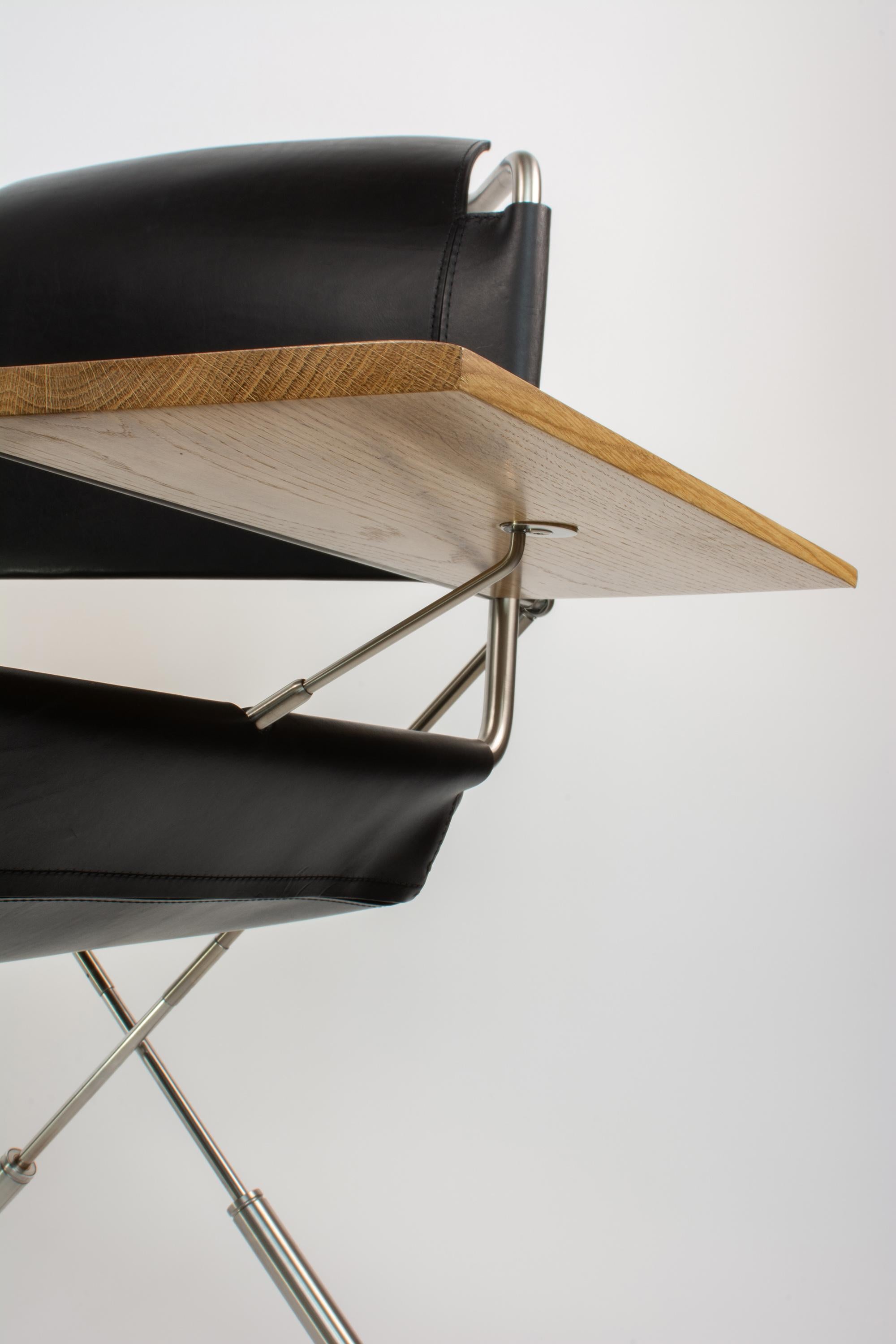 Chaise en cuir inspirée du Bauhaus permettant de basculer en vente 1