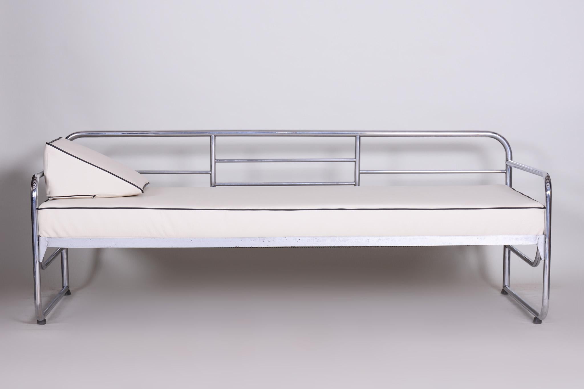 Tchèque Canapé Bauhaus en chrome tubulaire ivoire, Mücke & Melder, années 1930, cuir de haute qualité en vente