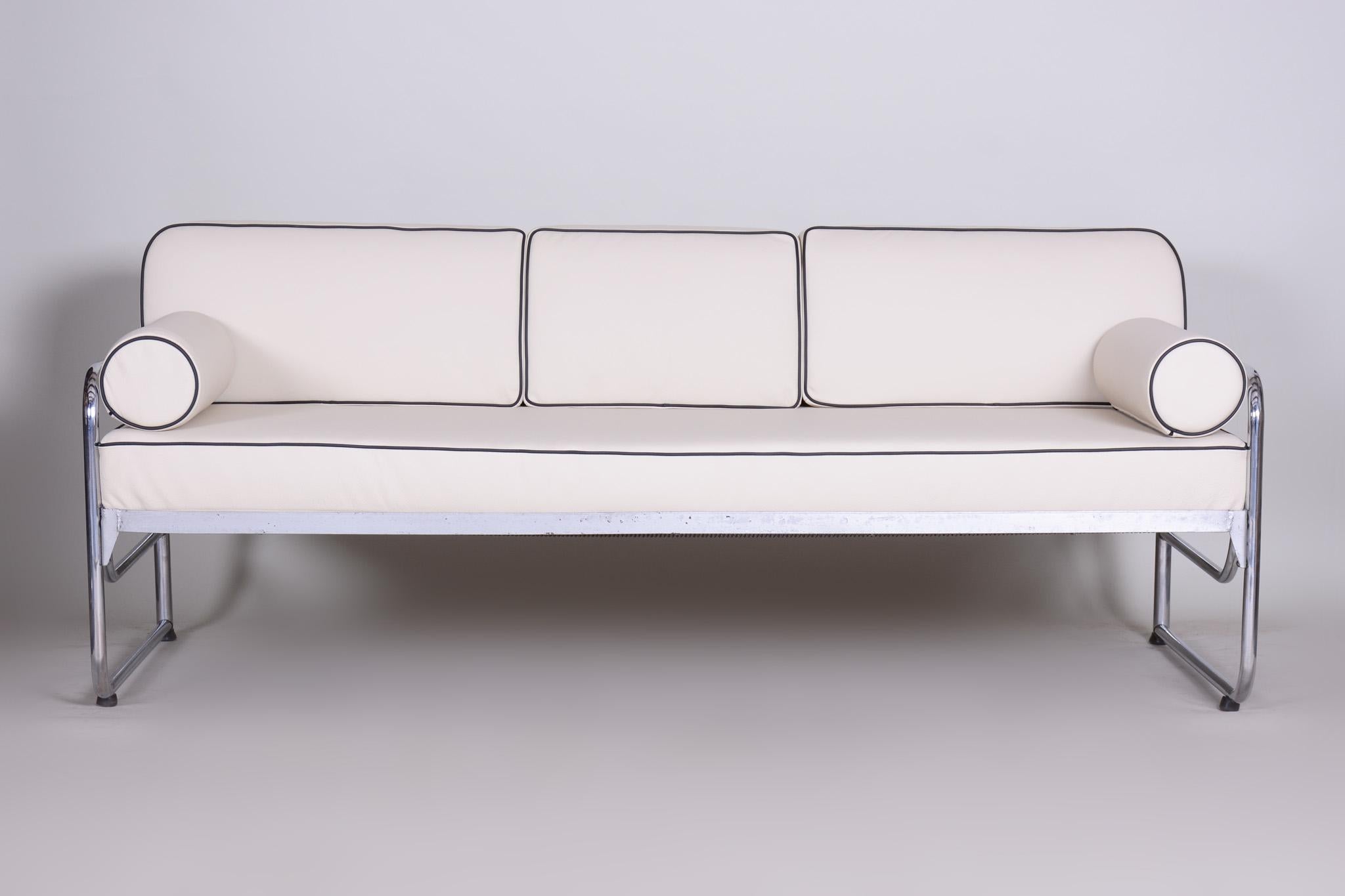 Bauhaus Elfenbeinfarbenes Chromrohrsofa, Mücke-Melder, 1930er Jahre, Hochwertiges Leder im Zustand „Gut“ im Angebot in Horomerice, CZ