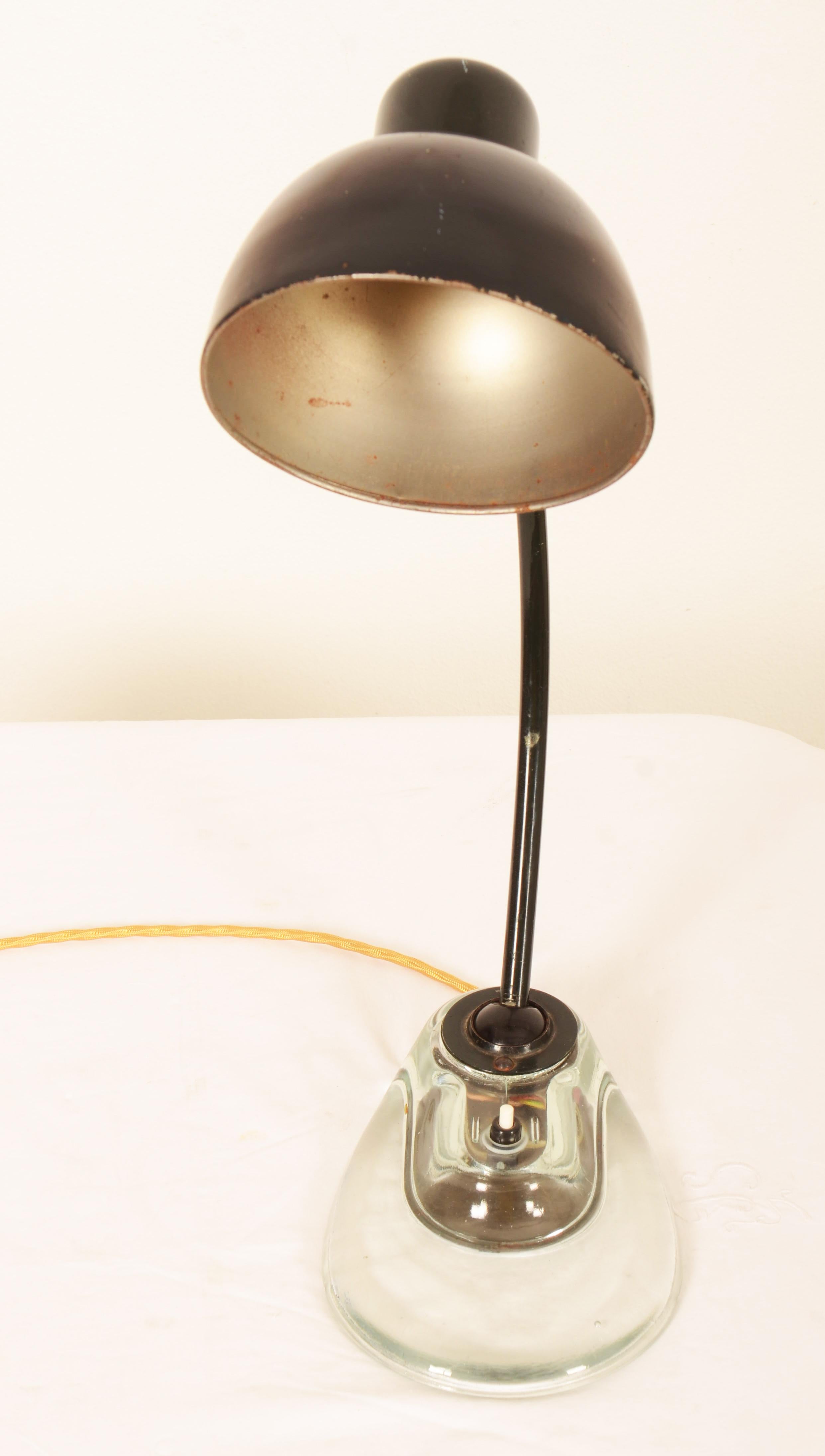 Bauhaus Kandem-Tisch- oder Schreibtischlampe entworfen von Marianne Brandt im Angebot 2