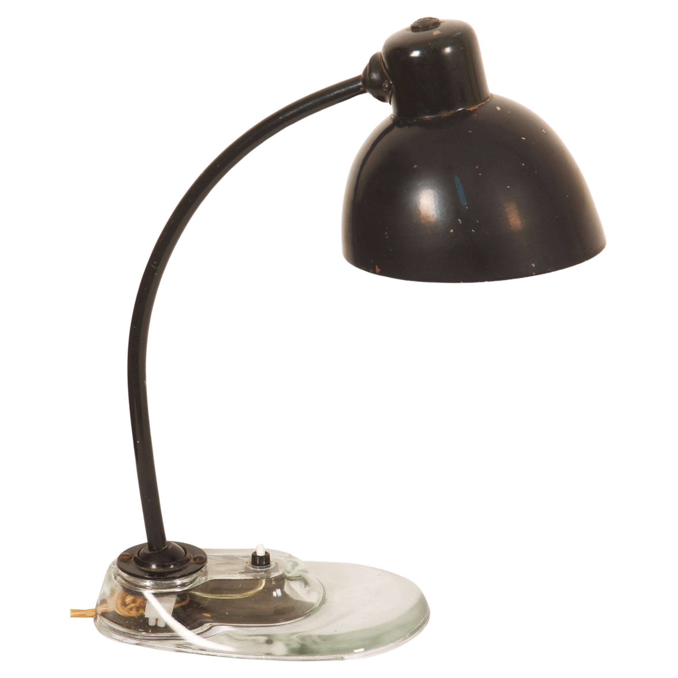 Lampe de table ou de bureau Bauhaus Kandem conçue par Marianne Brandt en vente