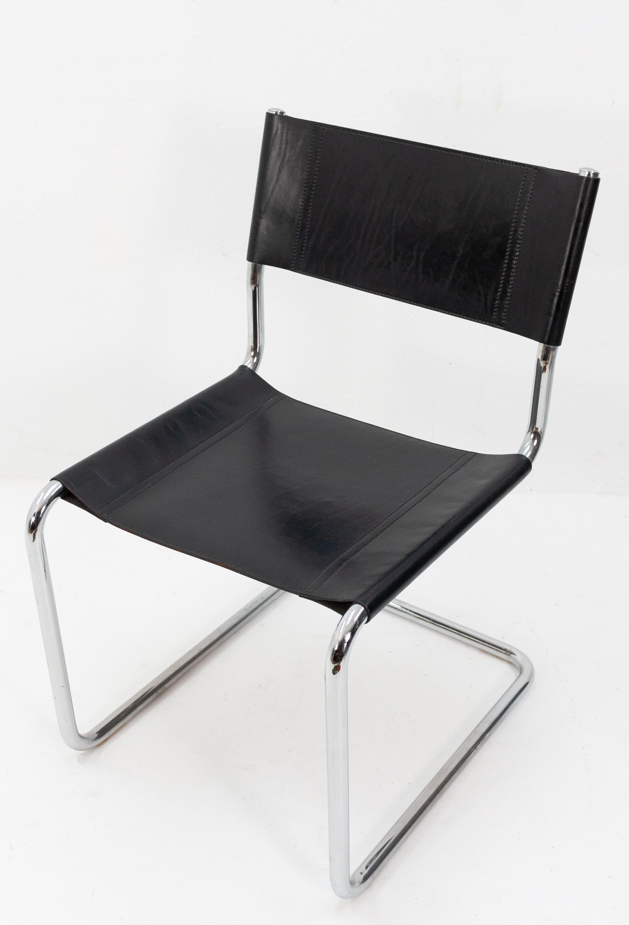 Leather Bauhaus Linea Veam Cantilever Chairs