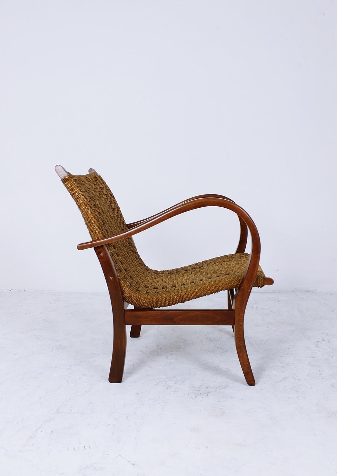 Bauhaus Lounge Armchair Rope and Stained Beech by Erich Dieckmann Germany, 1930s In Good Condition In Debrecen-Pallag, HU