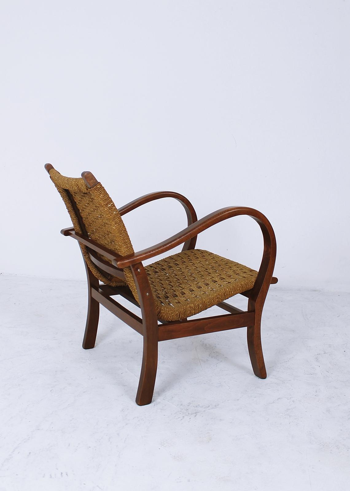 20th Century Bauhaus Lounge Armchair Rope and Stained Beech by Erich Dieckmann Germany, 1930s