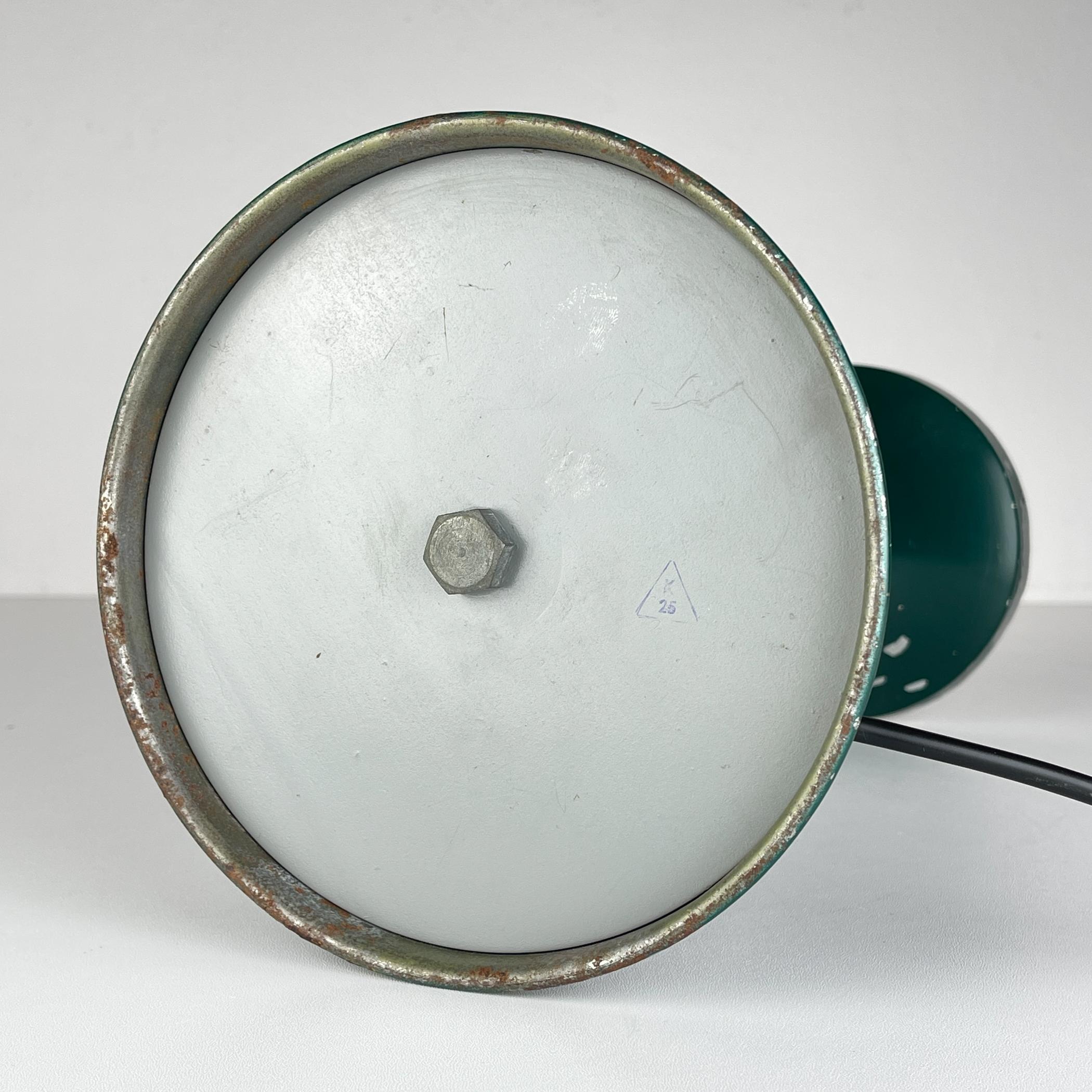 Lámpara de mesa de metal Bauhaus de Max Schumacher, Alemania Años 30 mediados del siglo XX en venta
