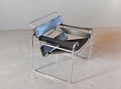 Bauhaus Model B3 Wassily Chair By Marcel Breuer