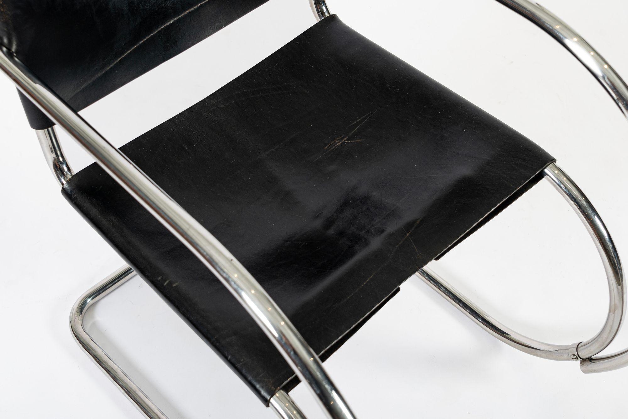 Fauteuils en cuir noir Bauhaus MR 20 par Mies van der Rohe pour Knoll, 1979 en vente 5