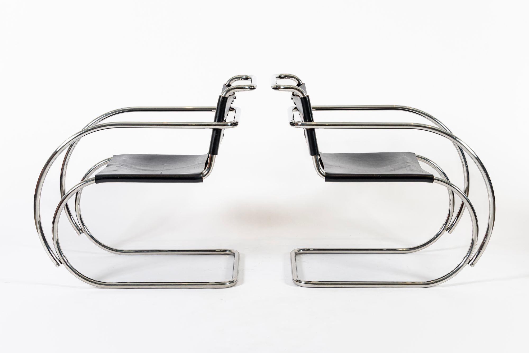 Fauteuils en cuir noir Bauhaus MR 20 par Mies van der Rohe pour Knoll, 1979 en vente 1