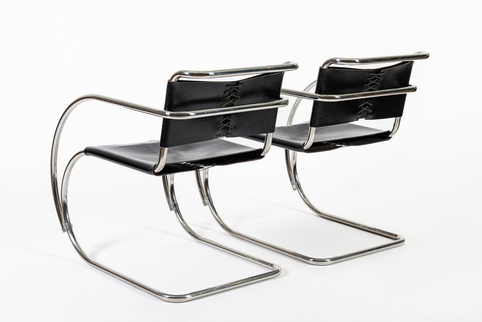 Fauteuils en cuir noir Bauhaus MR 20 par Mies van der Rohe pour Knoll, 1979 en vente 2