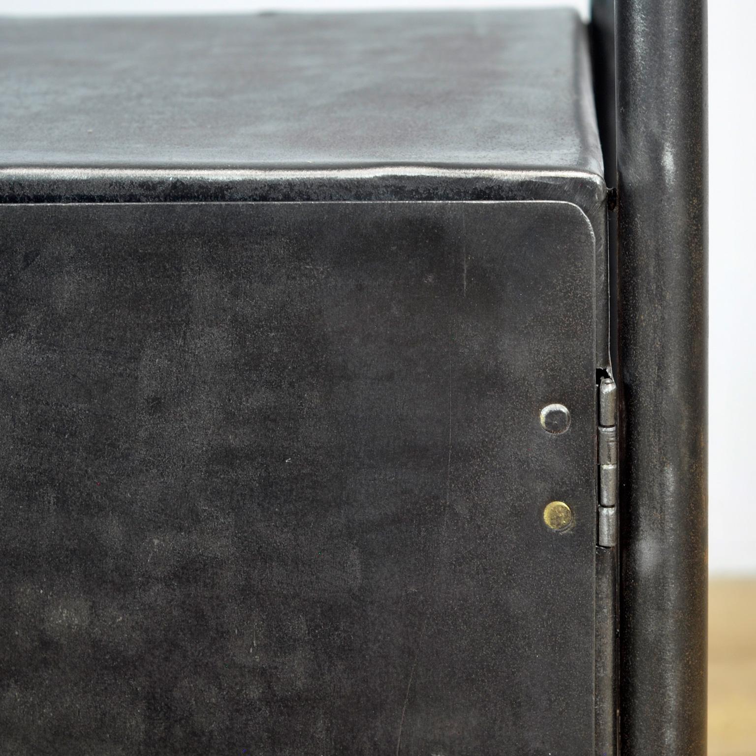 Bauhaus nightstand, 1930’s 5