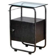 Table de nuit Bauhaus, années 1930