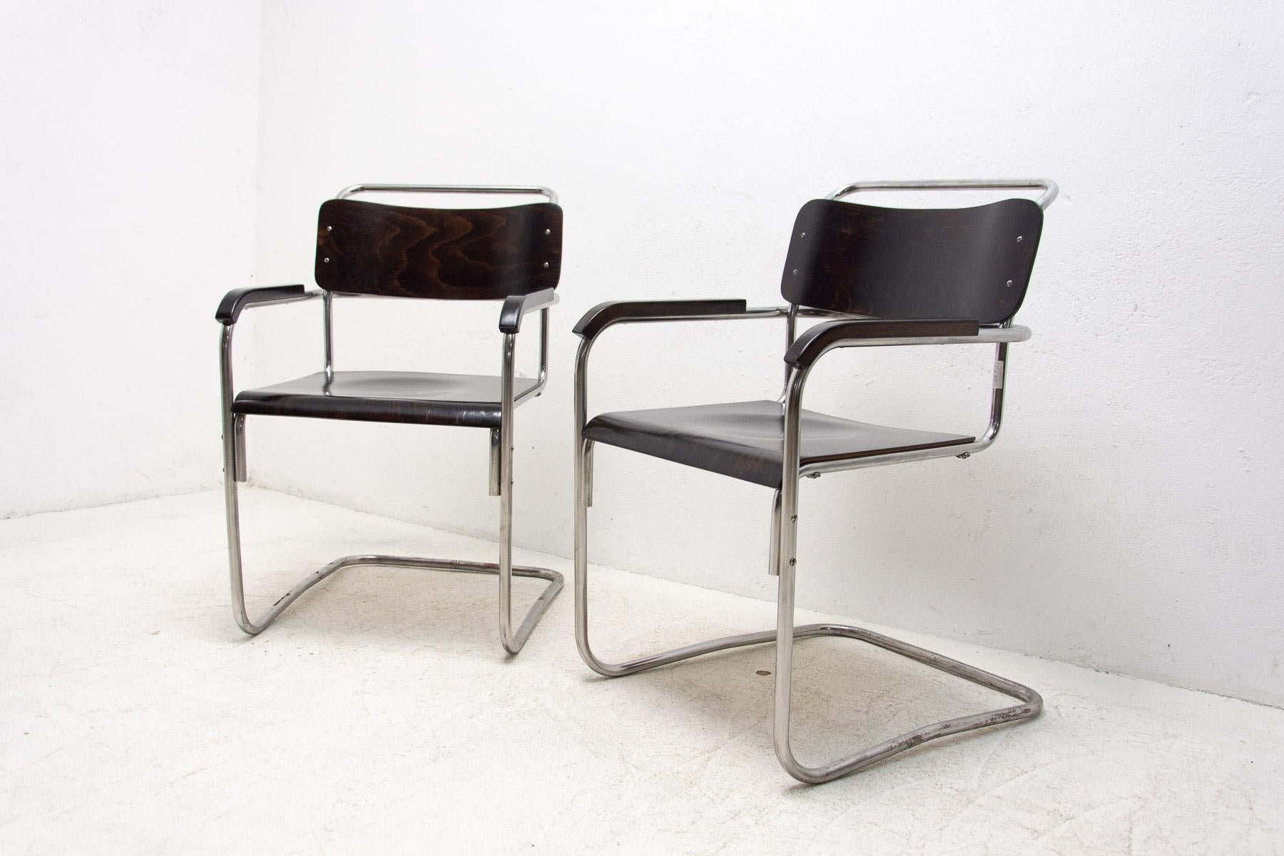 Bauhaus Office Chairs by Robert Slezák for Baťa, 1930´s, Set of 2 In Excellent Condition In Prague 8, CZ