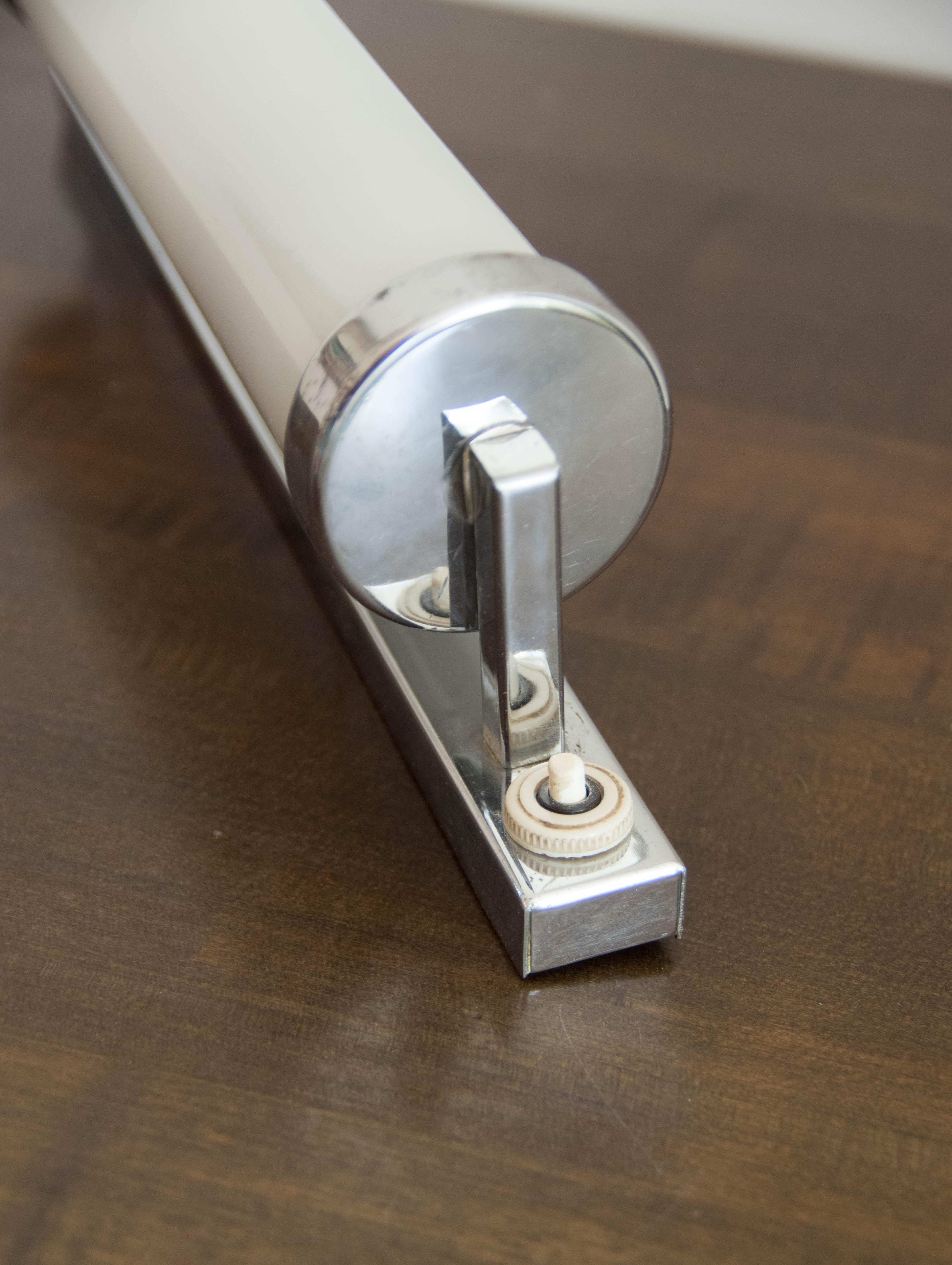 Bauhaus or Functionalist Chrome Wall Lamp, 1930s 2