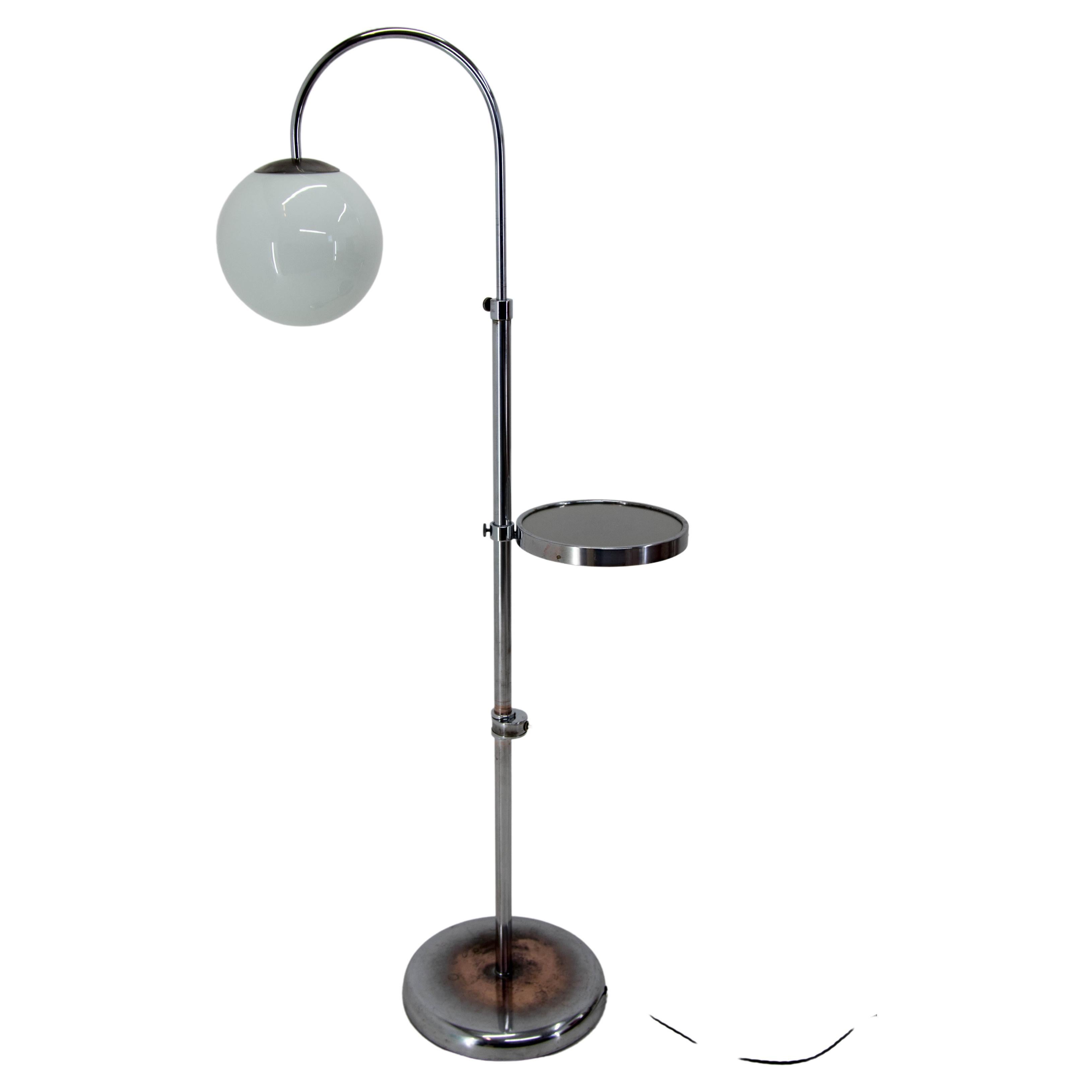 Bauhaus or Functionalist Floor Lamp with Adjustable Height, 1940s For Sale  at 1stDibs | bauhaus floor lamp