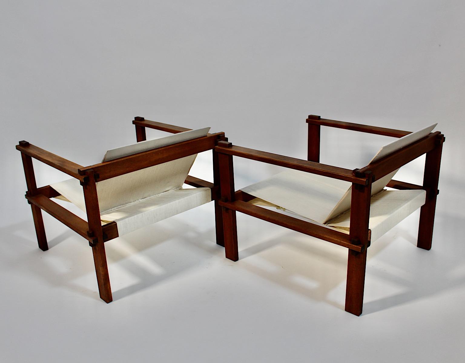 Paar geometrische Bauhaus-Loungesessel aus Buche und Segeltuch, 1920er Jahre im Angebot 5