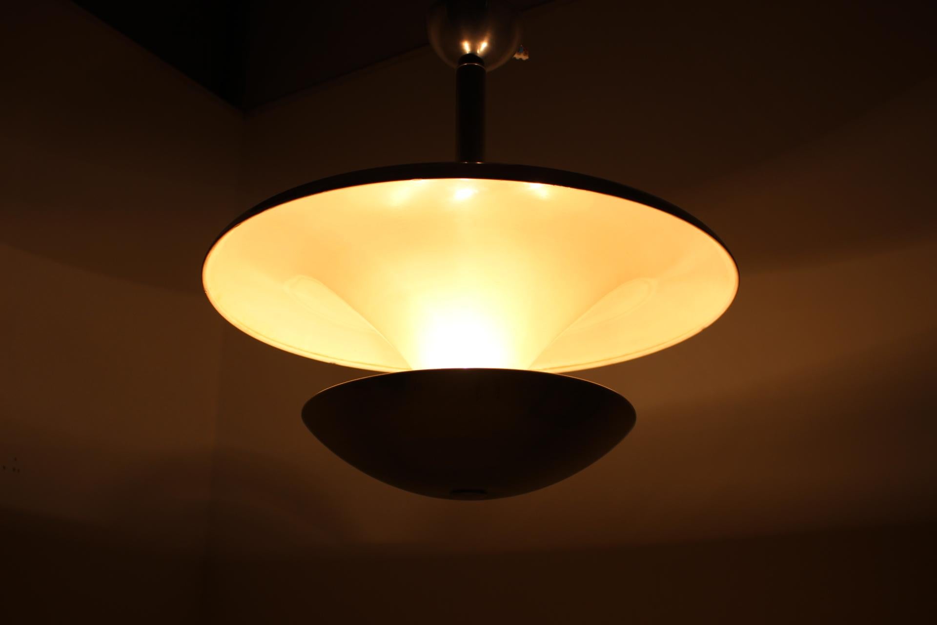 Ciondolo Bauhaus, František Anýž in vendita 1